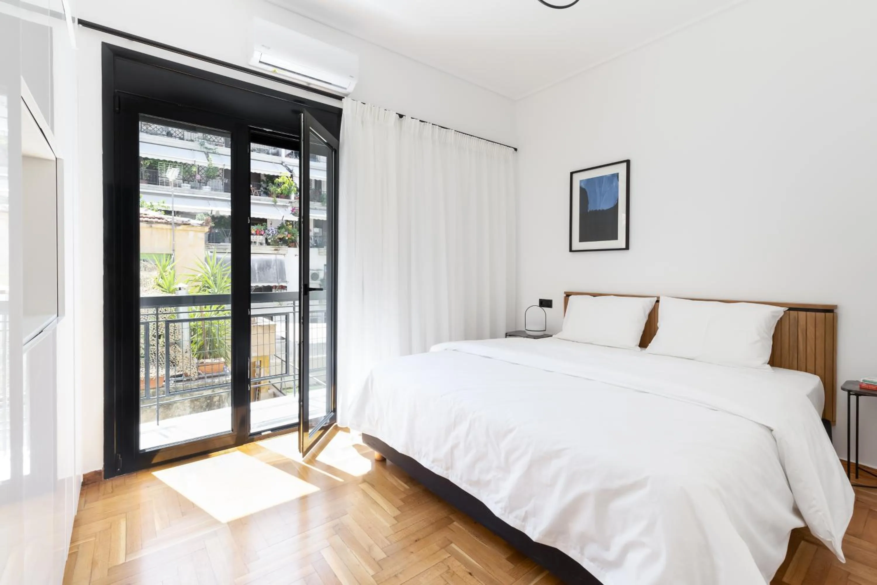 Bed in Elliot Neapoli, Athens