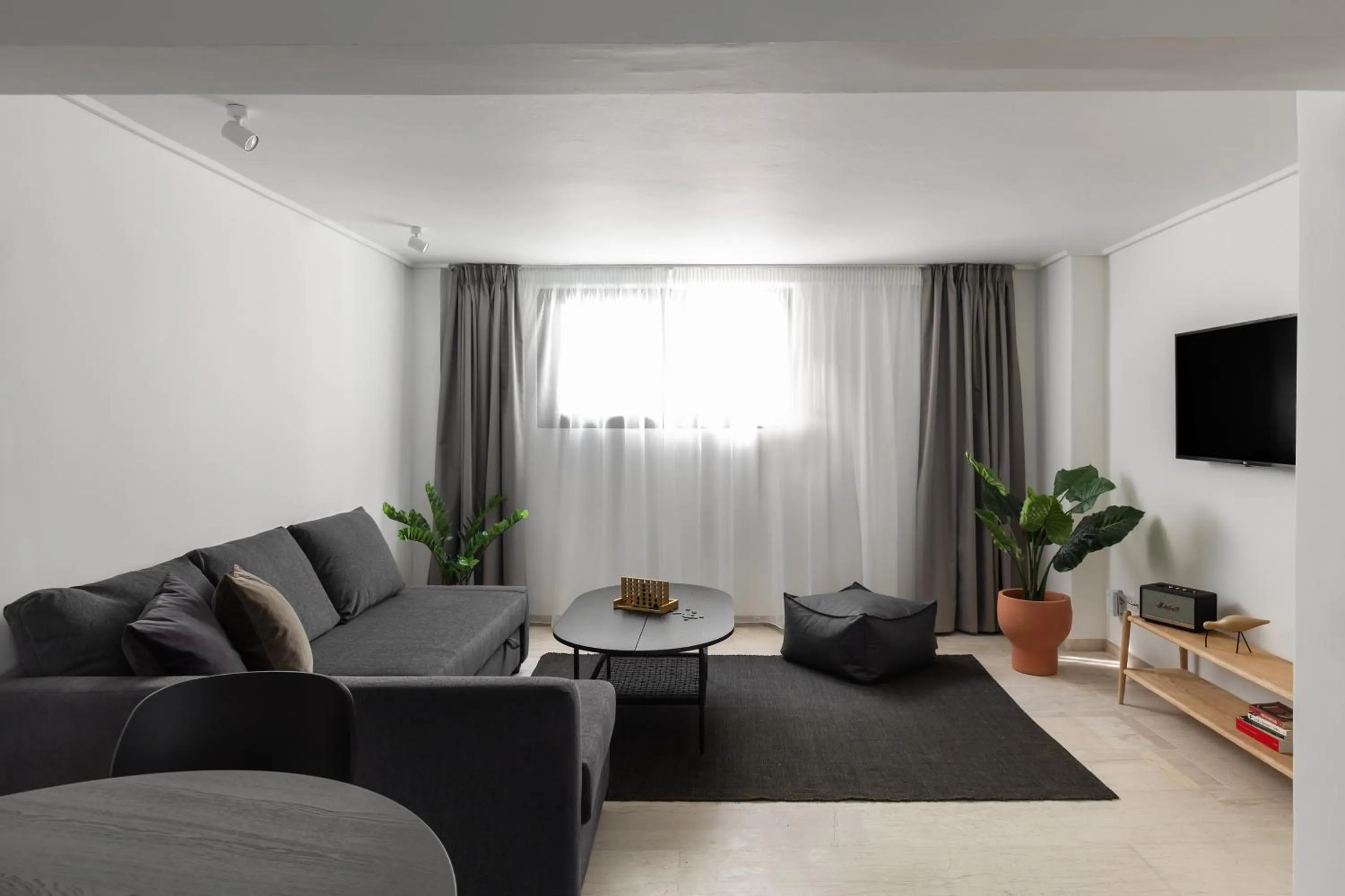 Living room in Elliot Neapoli, Athens