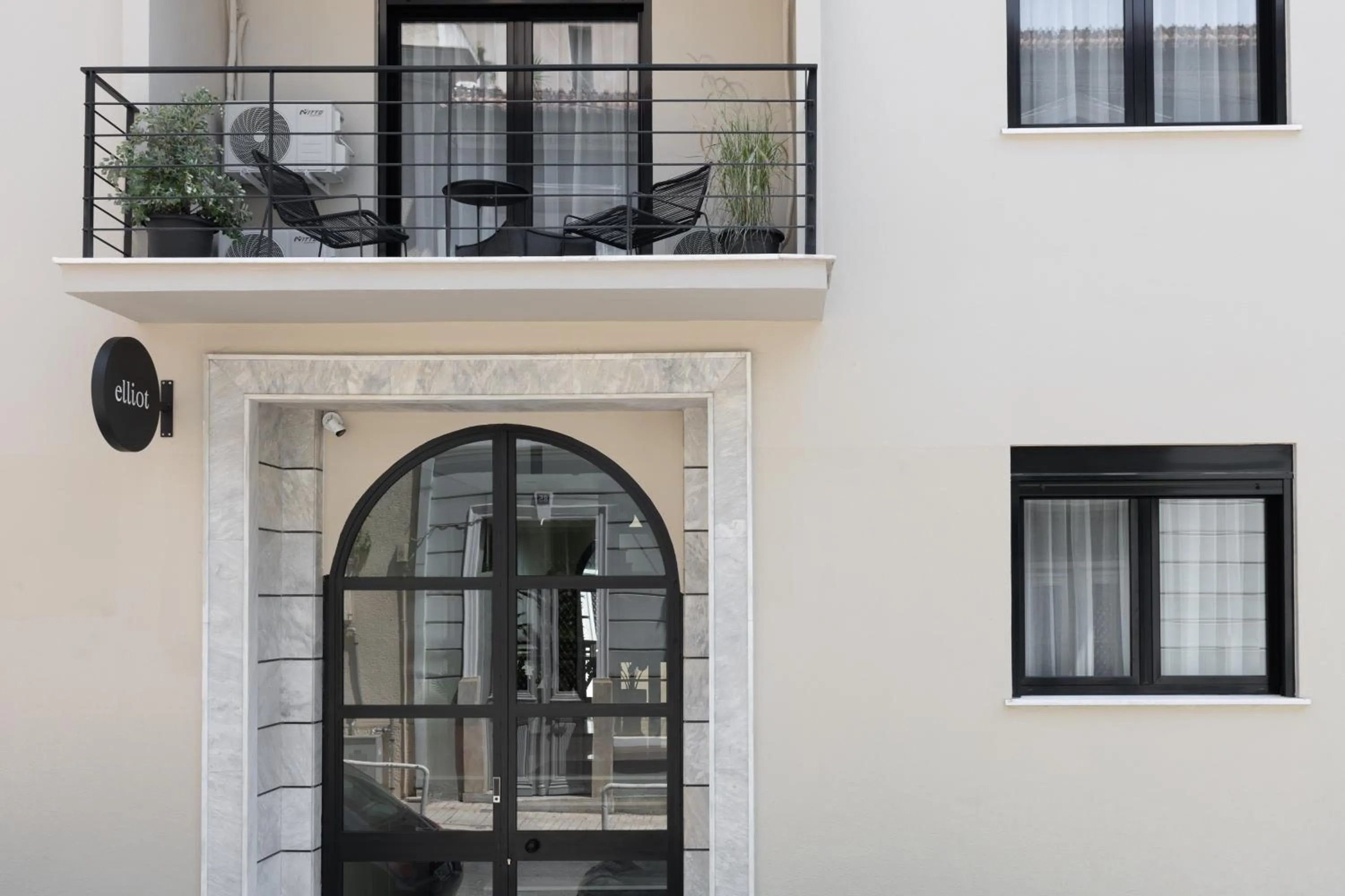 Property building in Elliot Neapoli, Athens