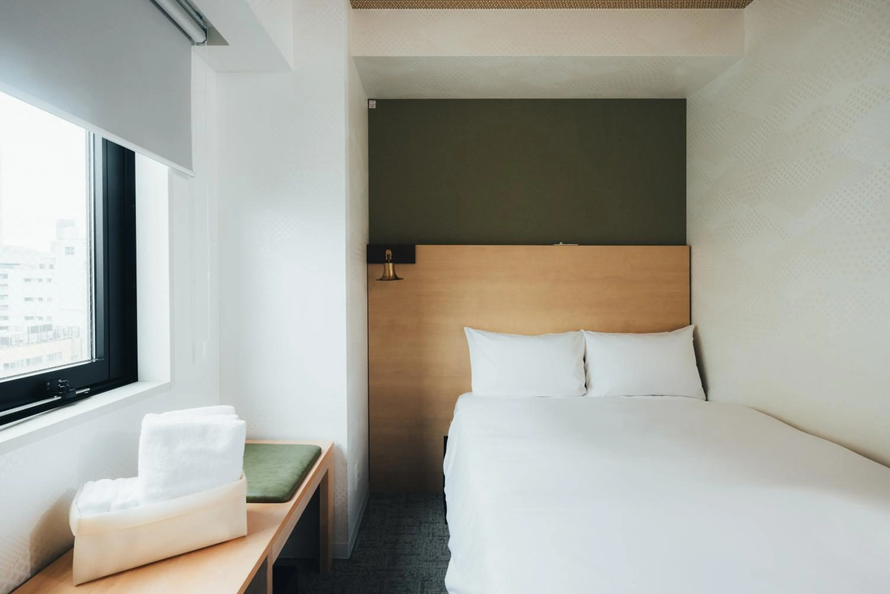 Photo of the whole room, Bed in MEANDER Osaka