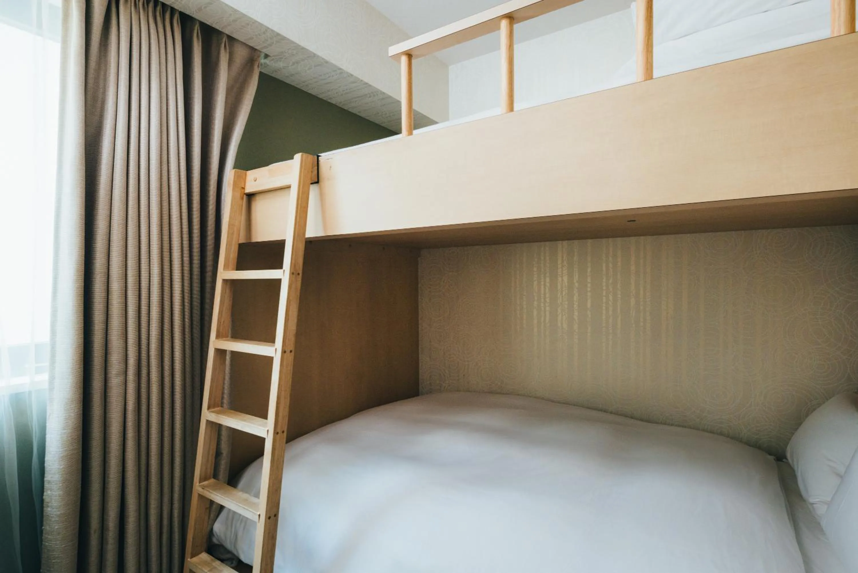 Photo of the whole room, Bed in MEANDER Osaka