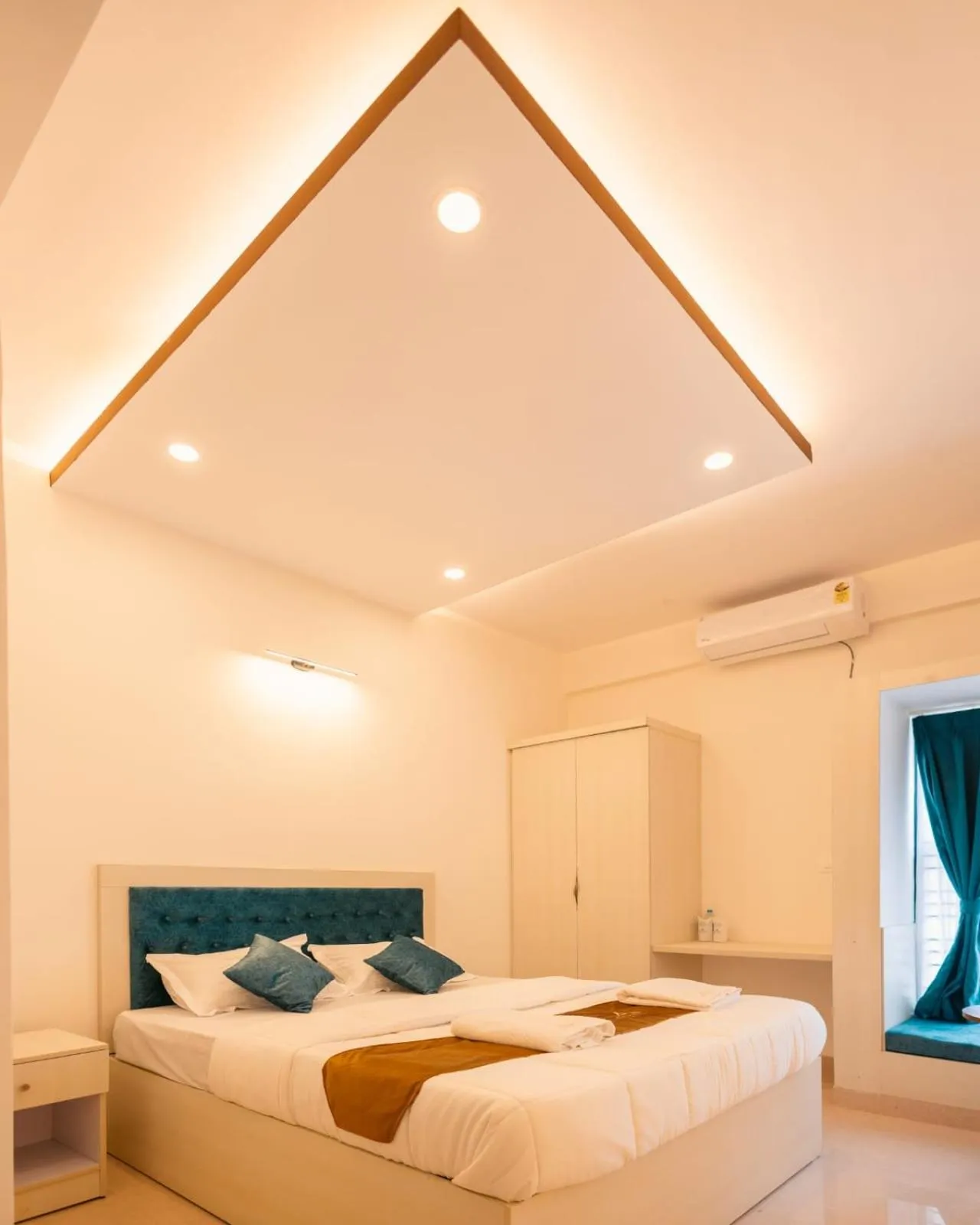 Bed in Uptown Suites