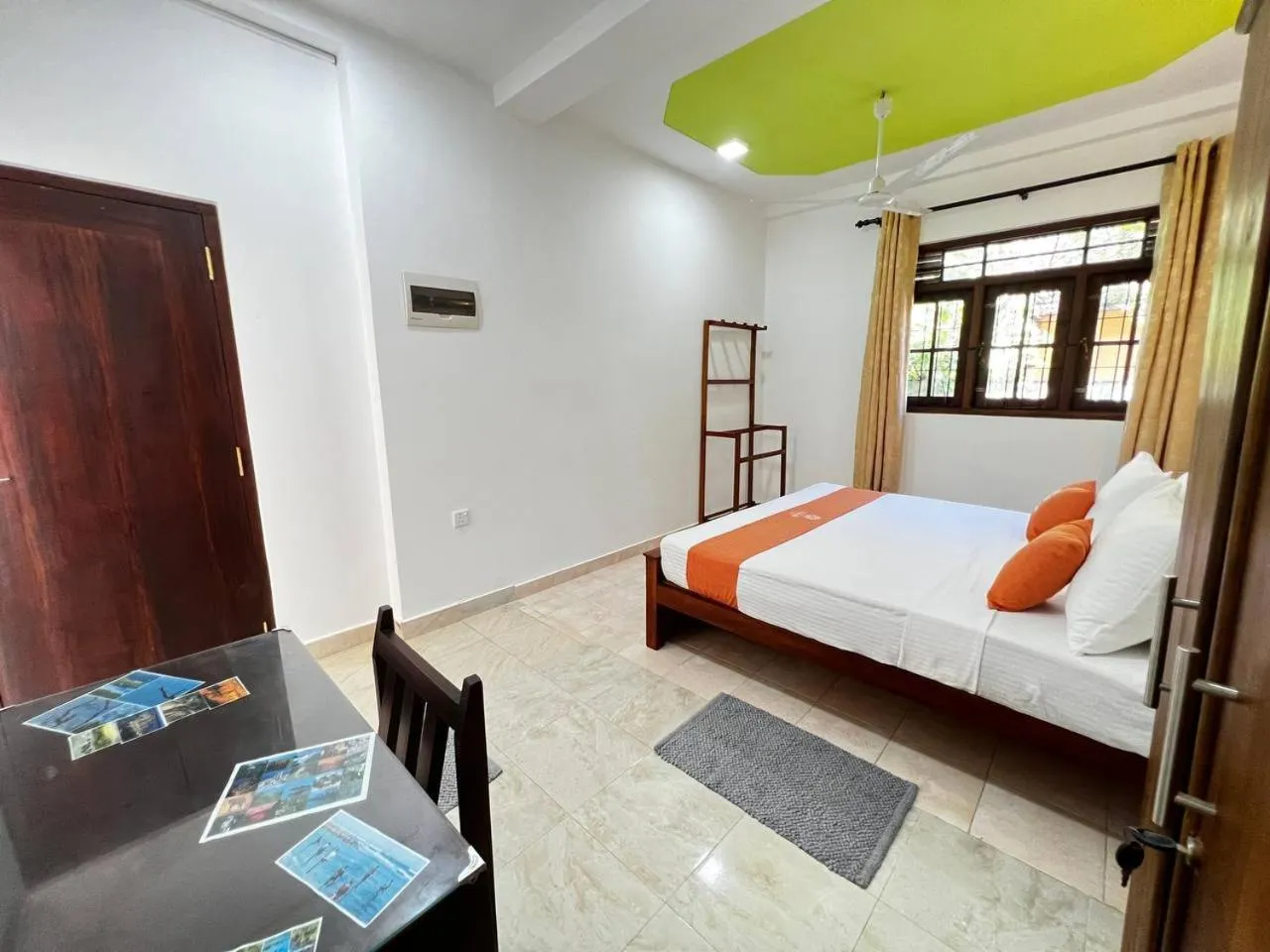 Bed in Urban Galle Villa
