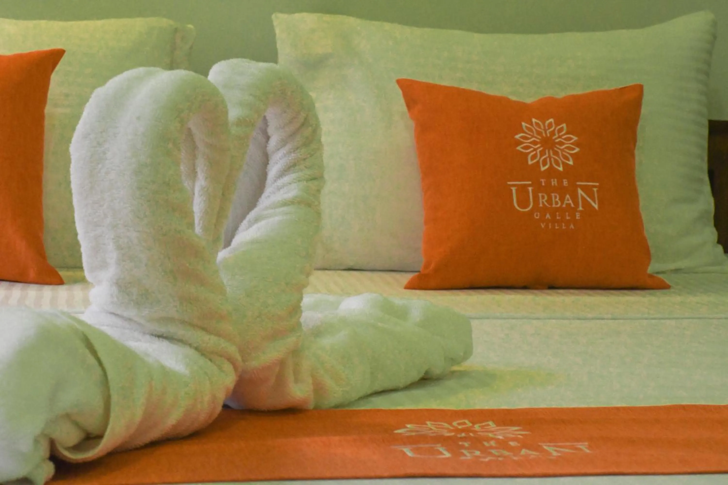 Bed in Urban Galle Villa