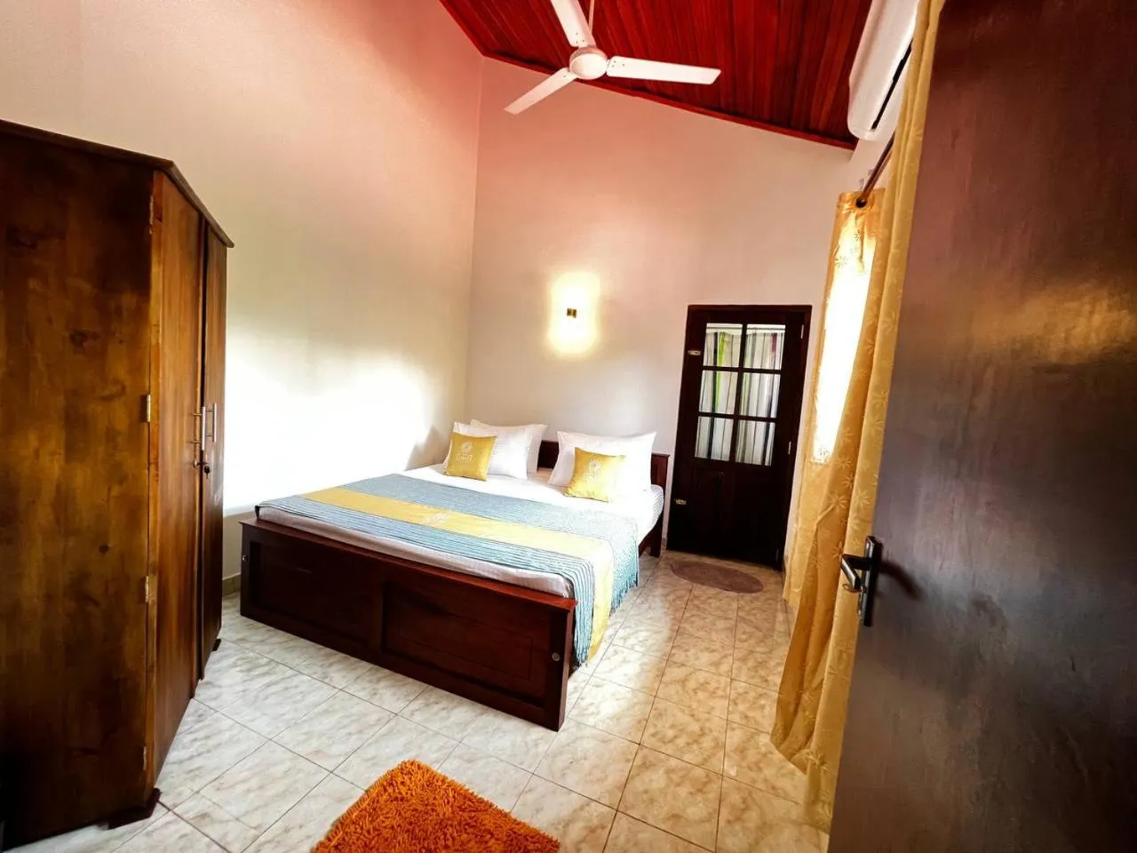 Bed in Urban Galle Villa