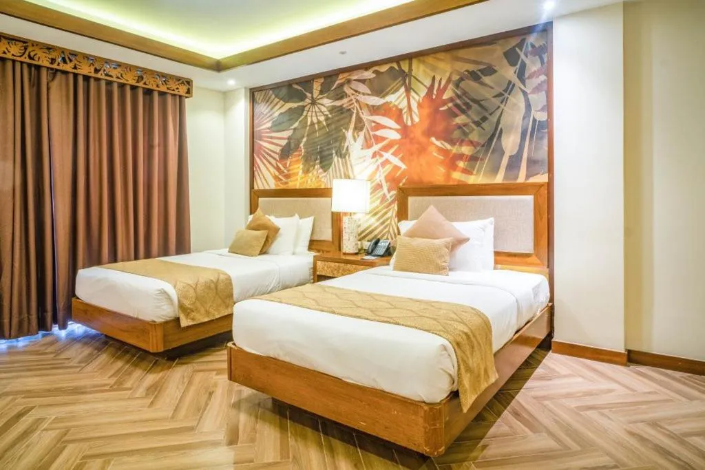 Bed in La Jolla Hotel and Beach Resort