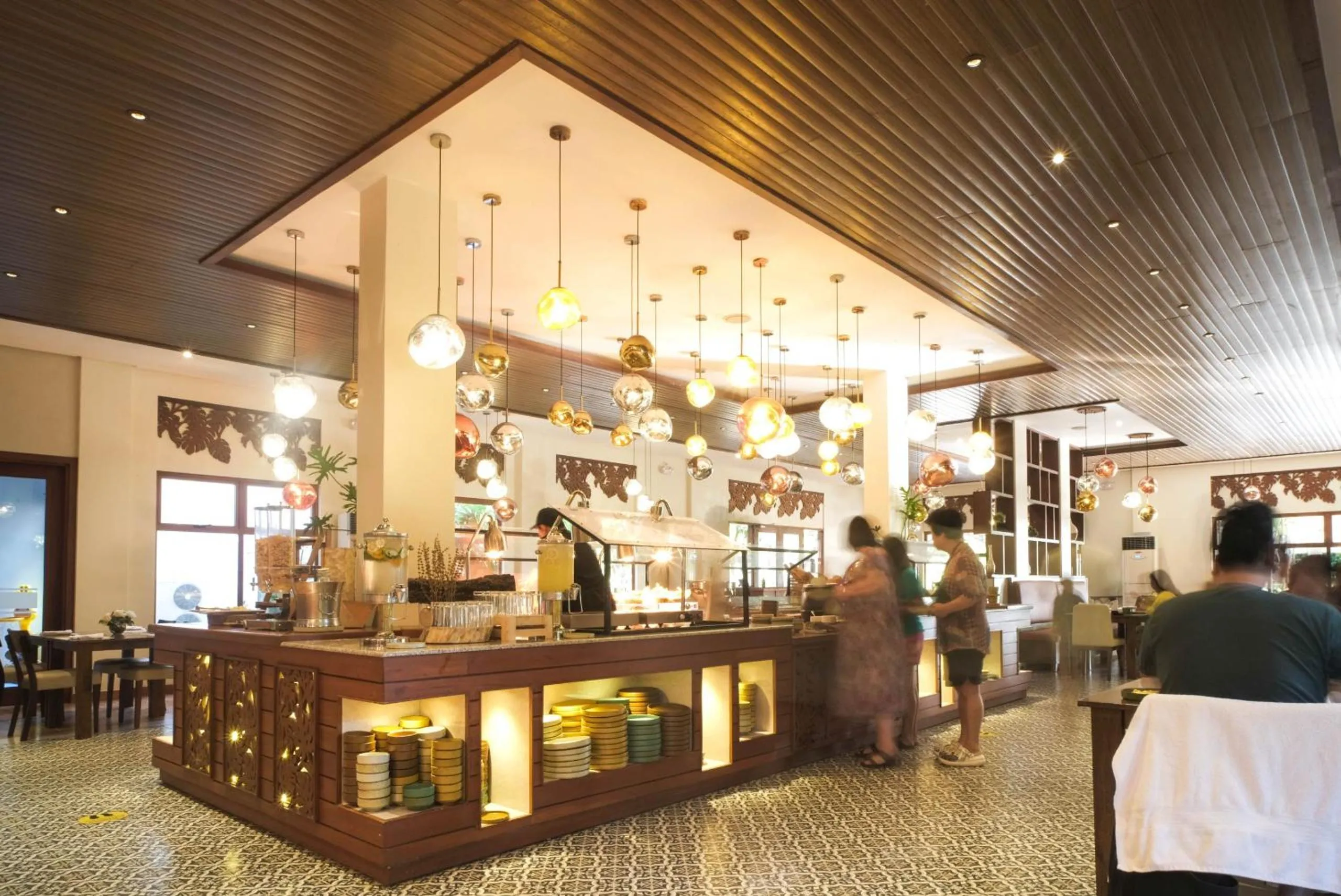 Property building in La Jolla Hotel and Beach Resort