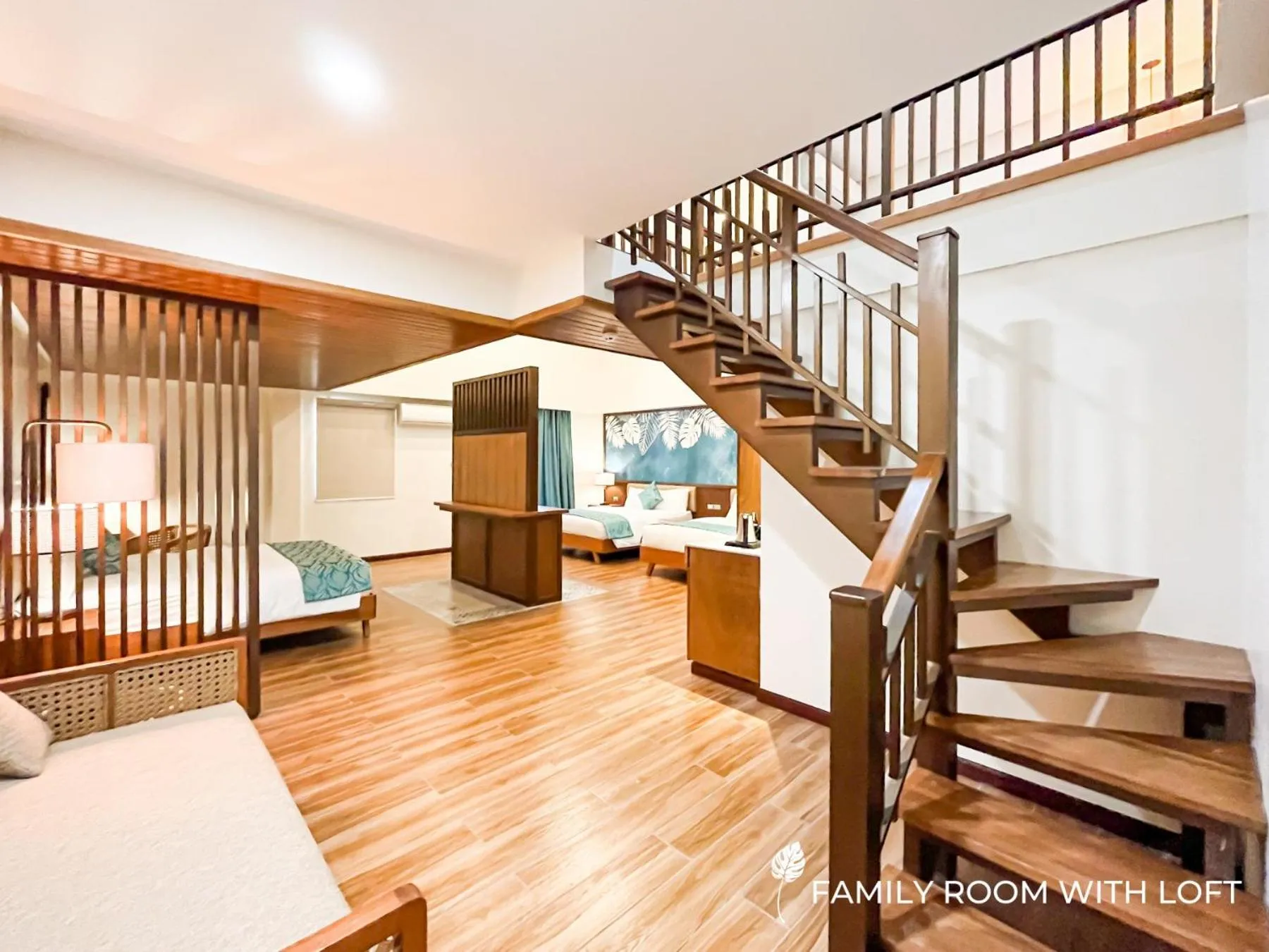 Bed in La Jolla Hotel and Beach Resort