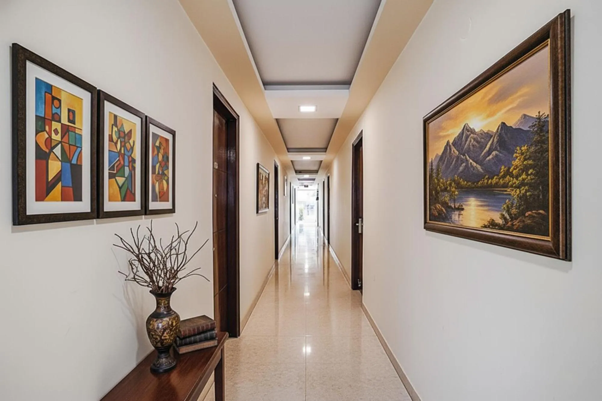 Lobby or reception in FabExpress RG Stay