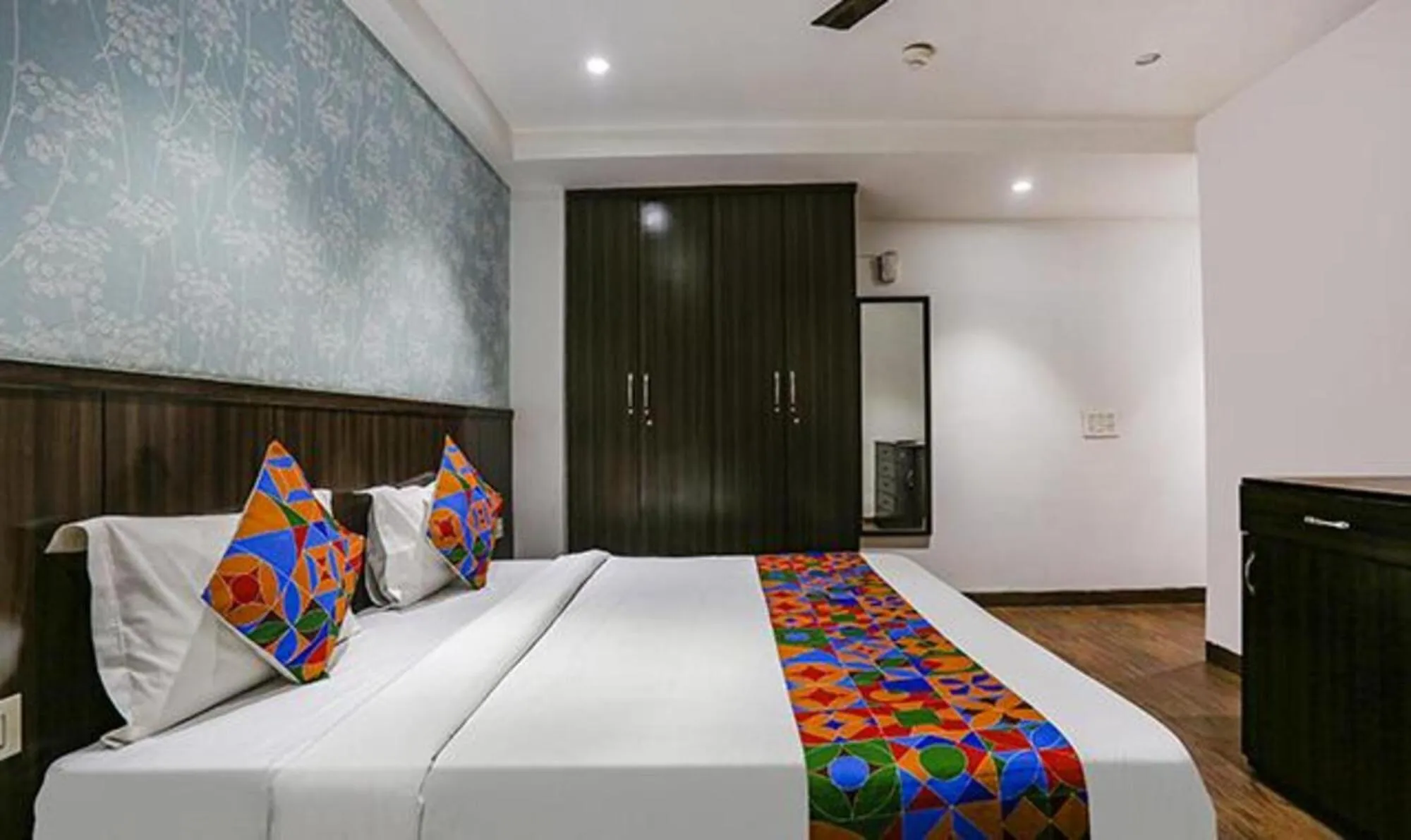 Bed in FabExpress RG Stay