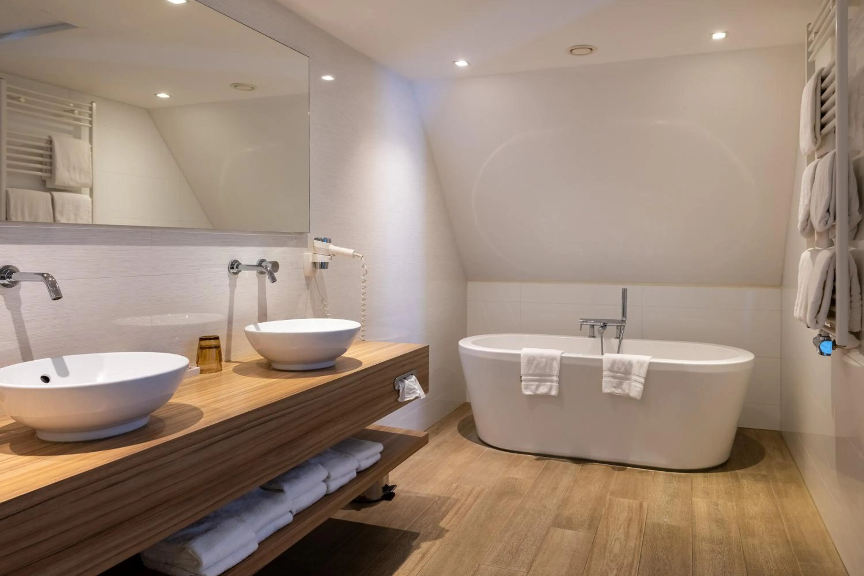 Bathroom in Van der Valk Hotel Assen