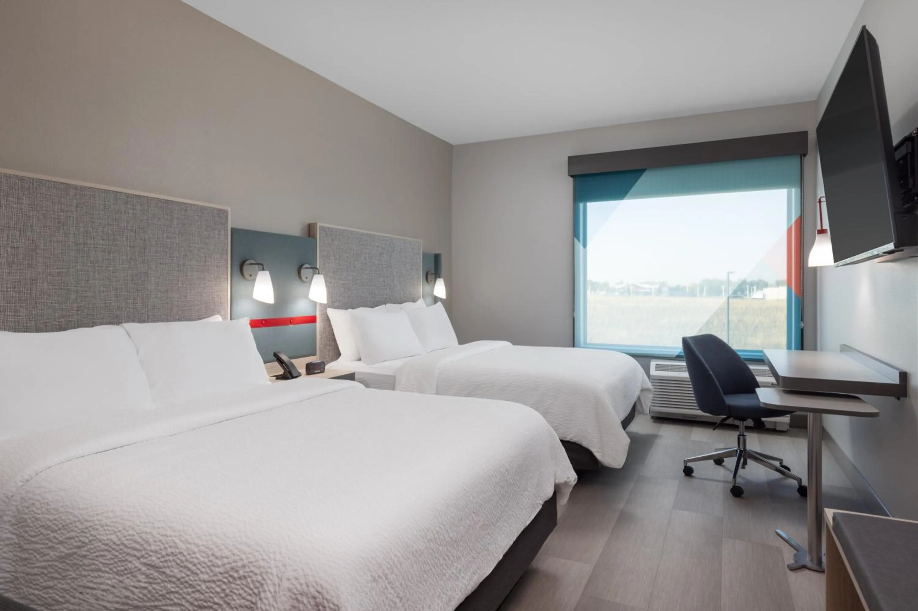 Photo of the whole room, Bed in avid hotels Billings West by IHG