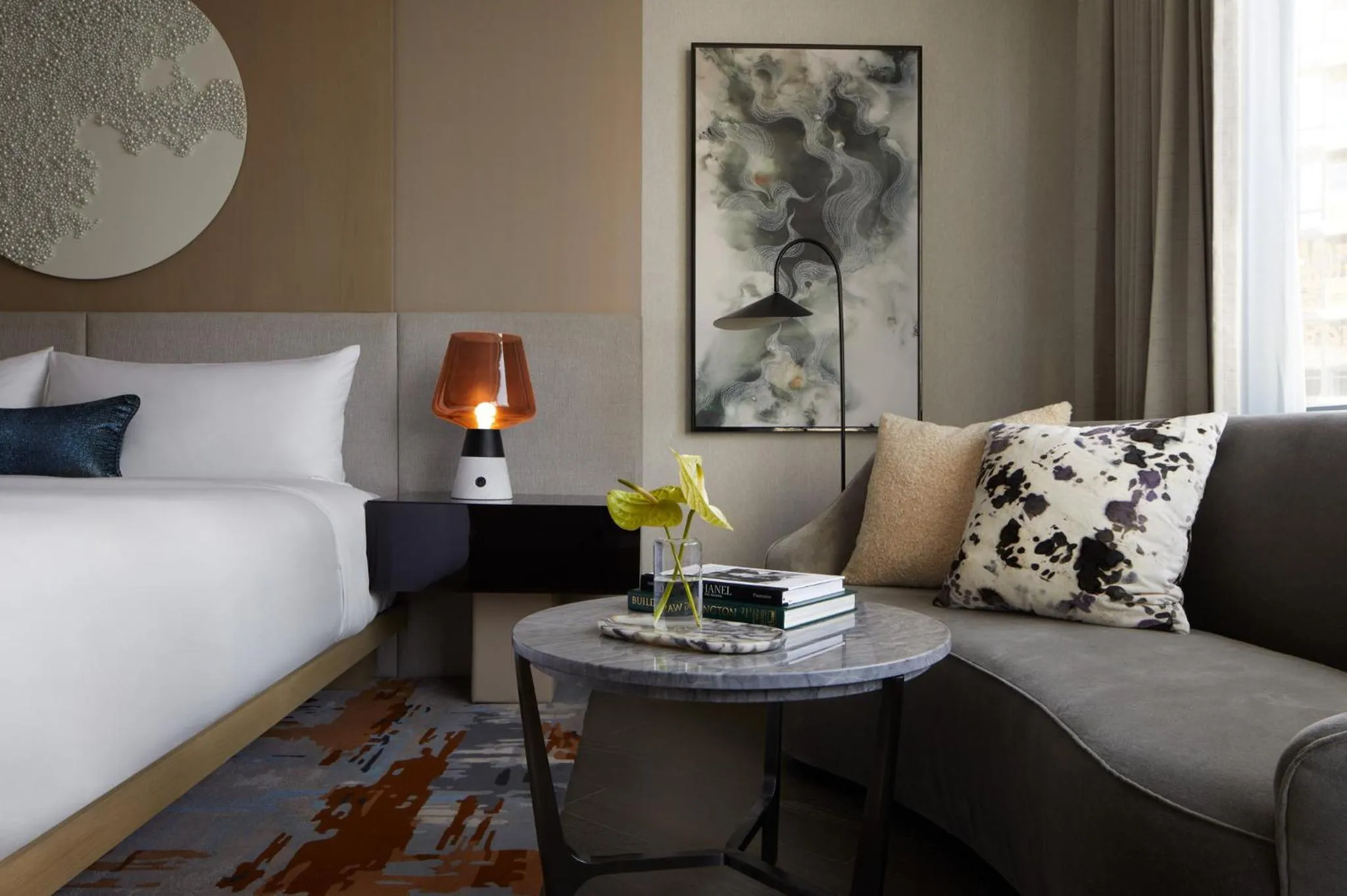 Photo of the whole room in InterContinental Seattle Bellevue, by IHG