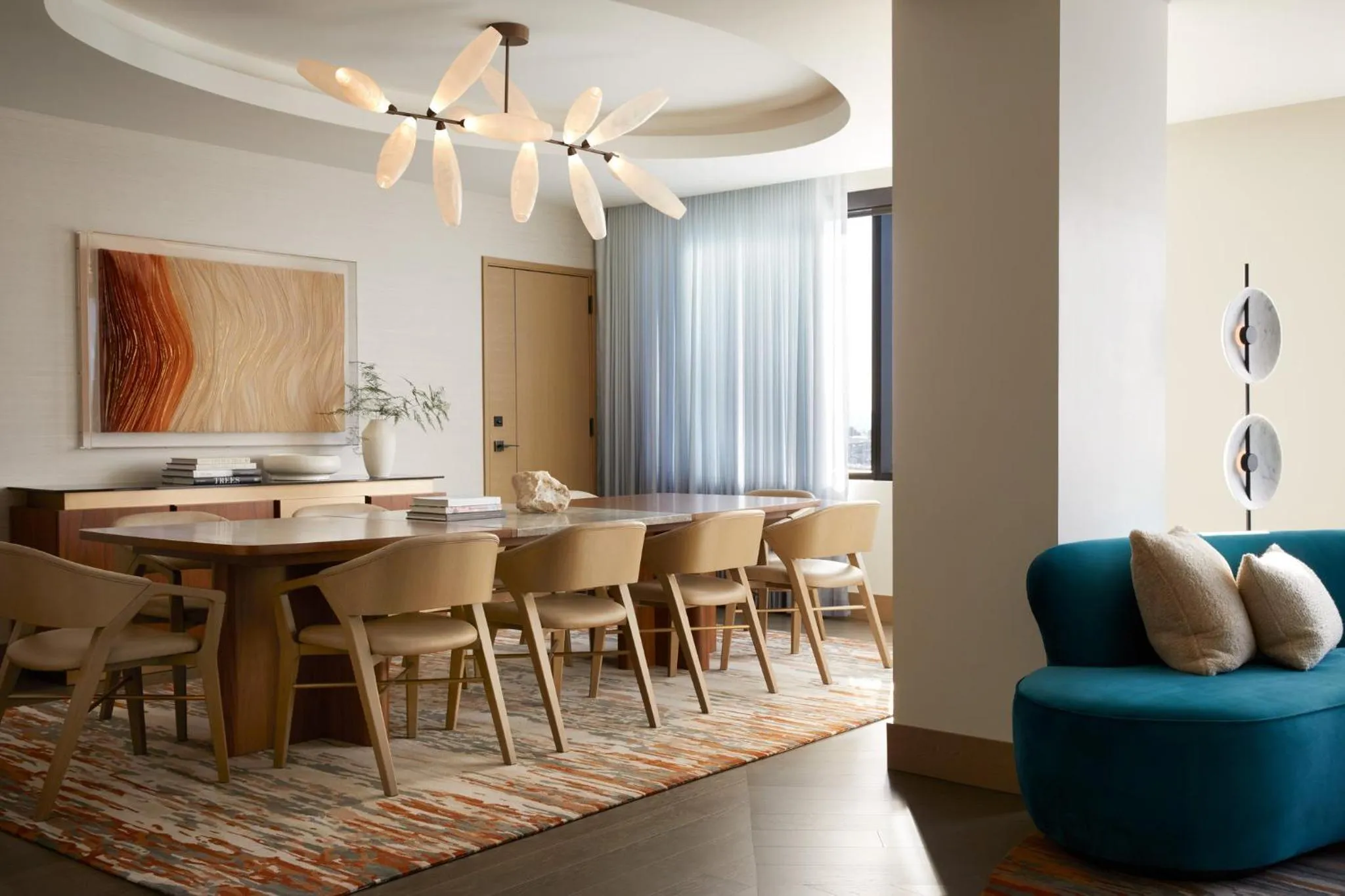 Photo of the whole room in InterContinental Seattle Bellevue, by IHG