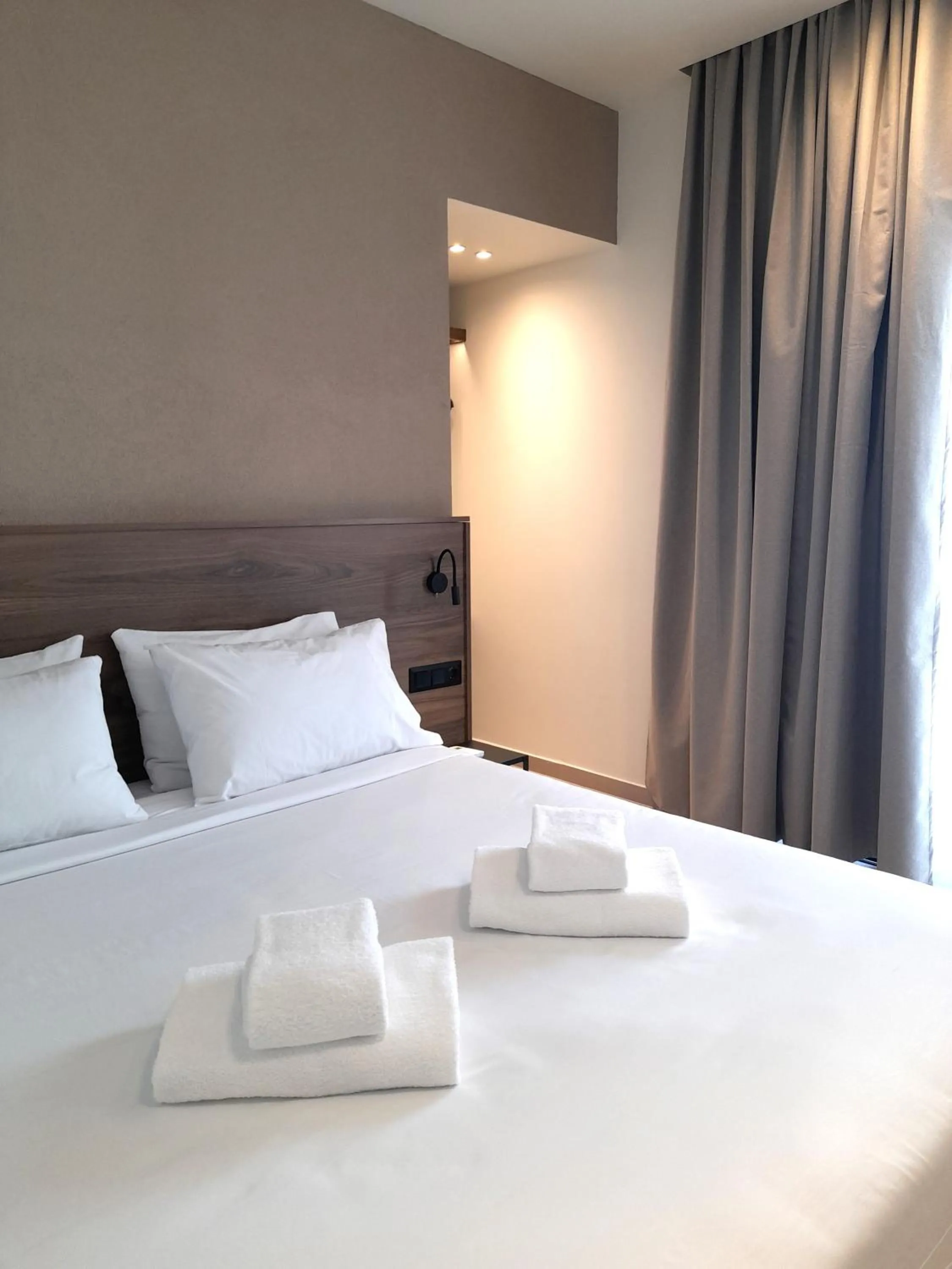 Bedroom, Bed in Elite Centre