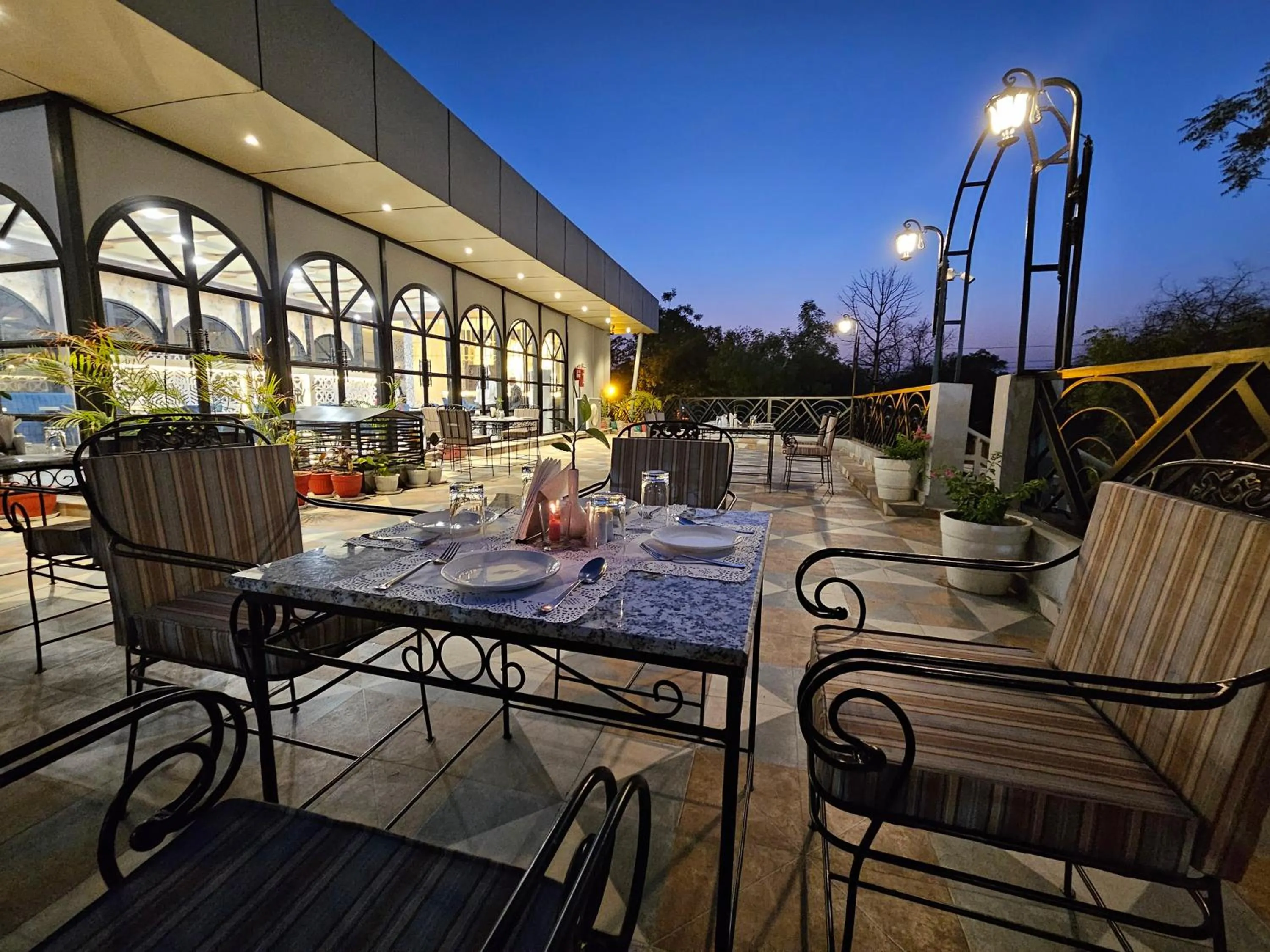 Restaurant/places to eat in Hotel The Bundela - Khajuraho, Madhya Pradesh