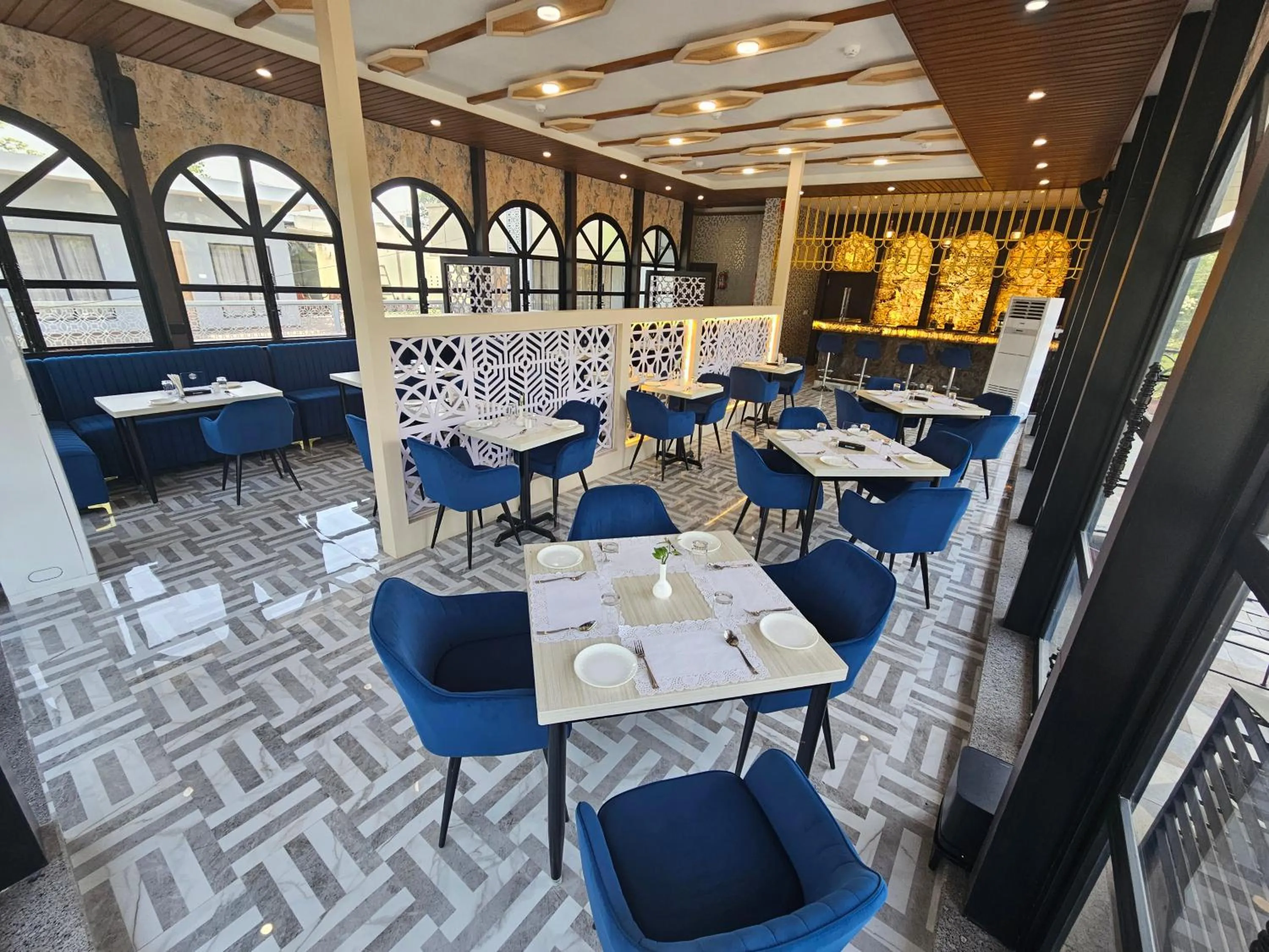 Restaurant/places to eat in Hotel The Bundela - Khajuraho, Madhya Pradesh