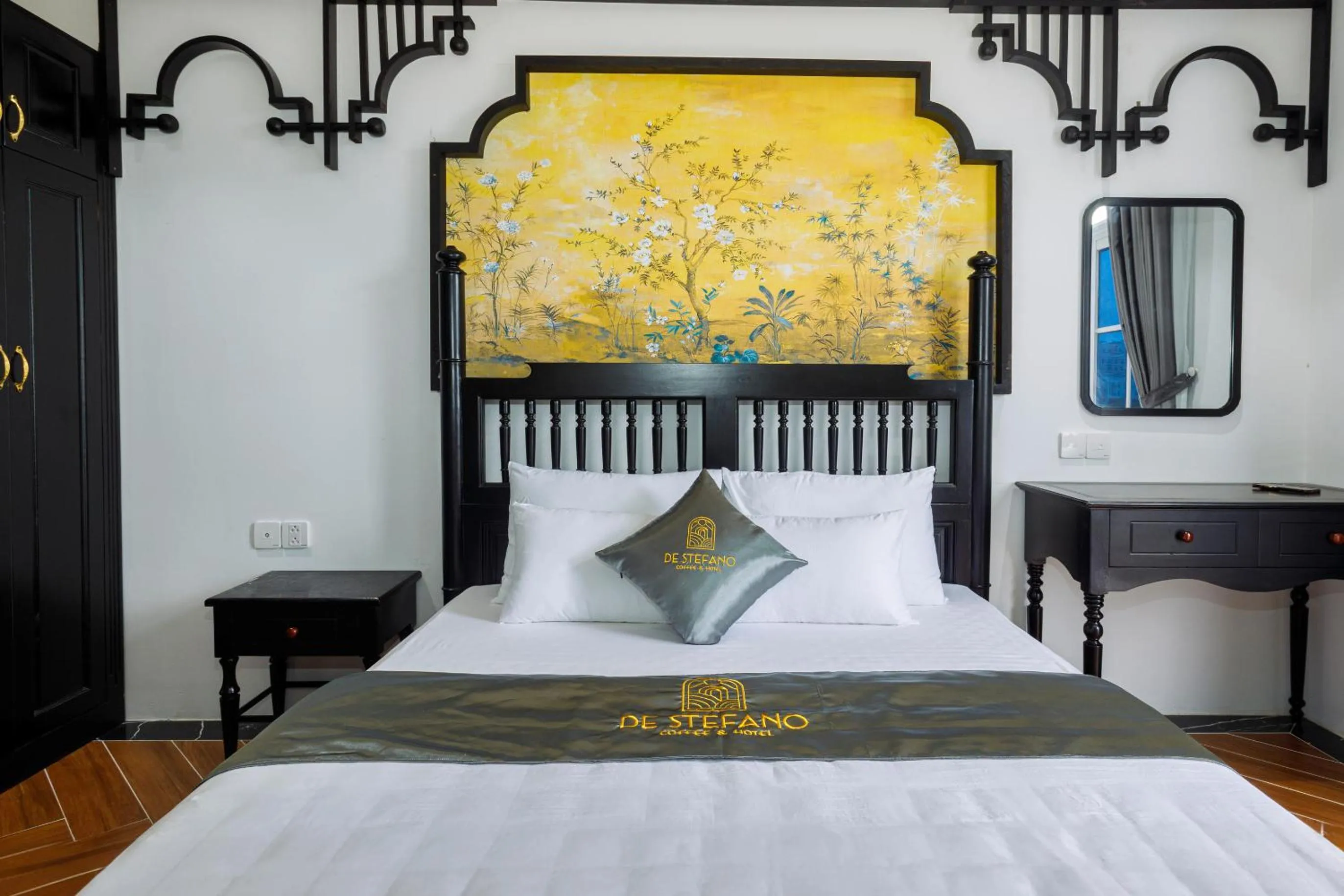 Bed in De Stefano Coffee and Hotel