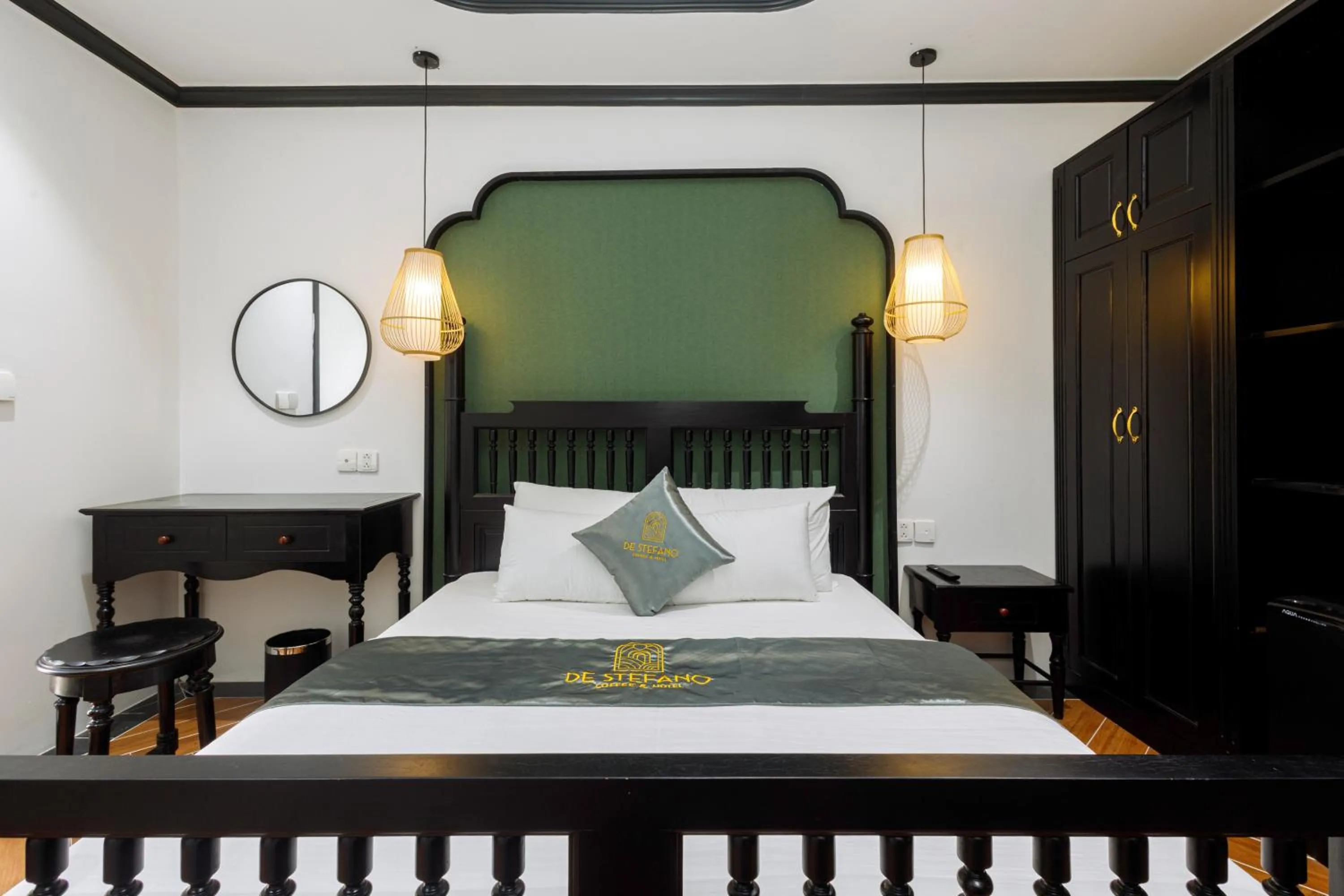 Bed in De Stefano Coffee and Hotel