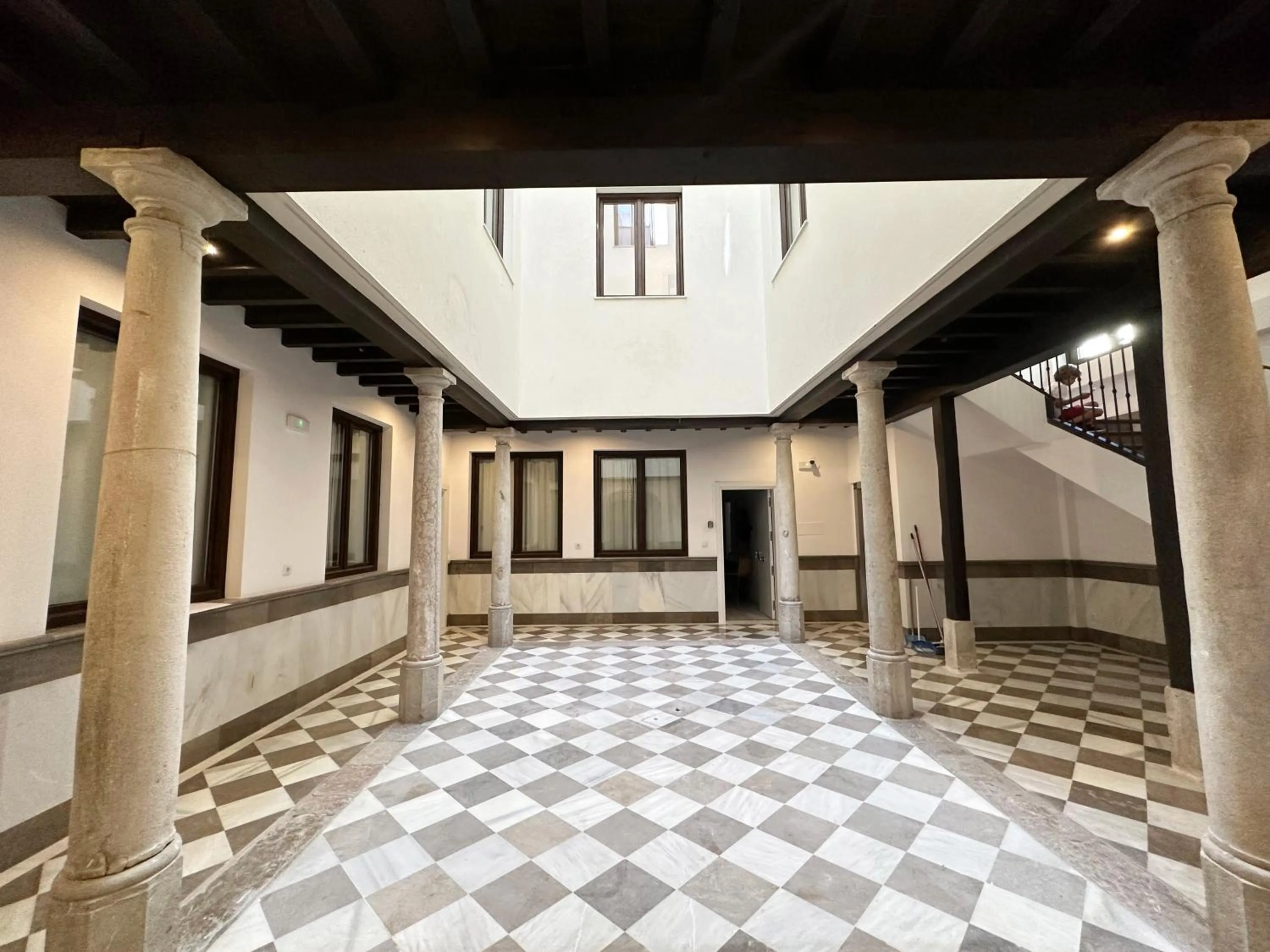 Property building in Apartamentos Albaicín Centro Suites 3000