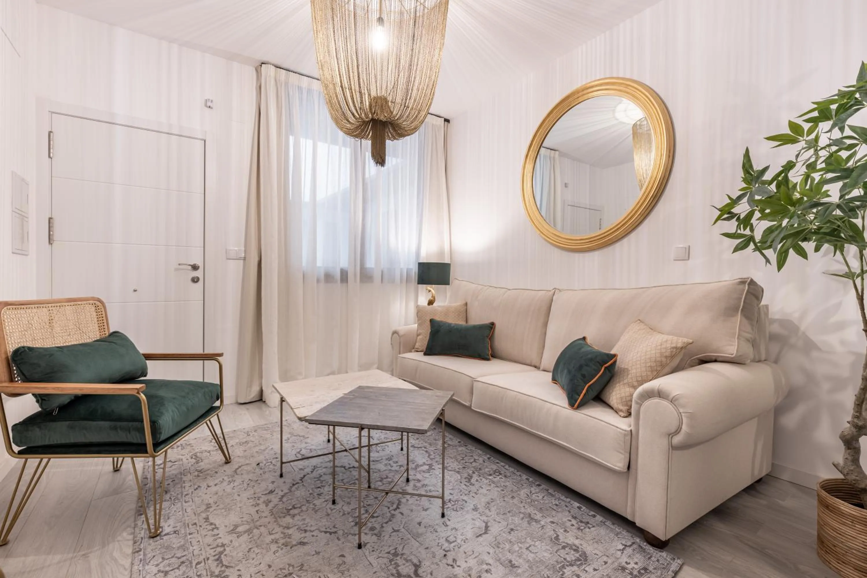 Living room in Apartamentos Albaicín Centro Suites 3000