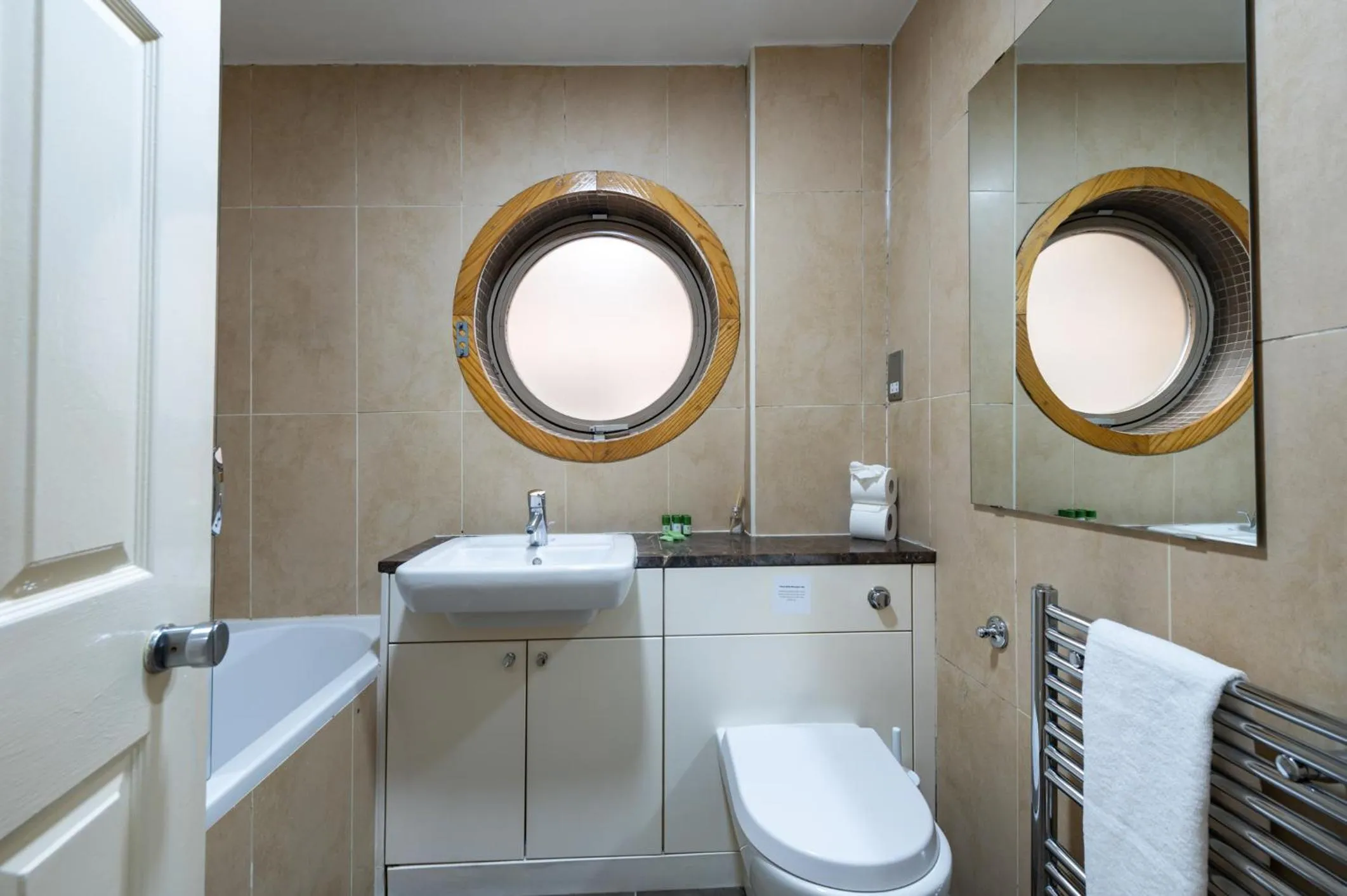 Piccadilly Circus by CAPITAL