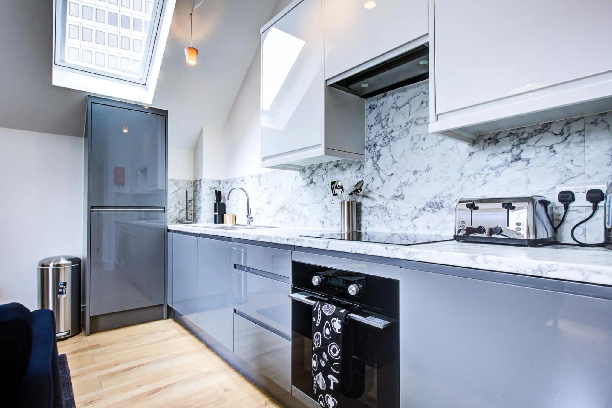 Kitchen or kitchenette in Hybrid Resi - London, New Malden near Richmond - Wimbledon