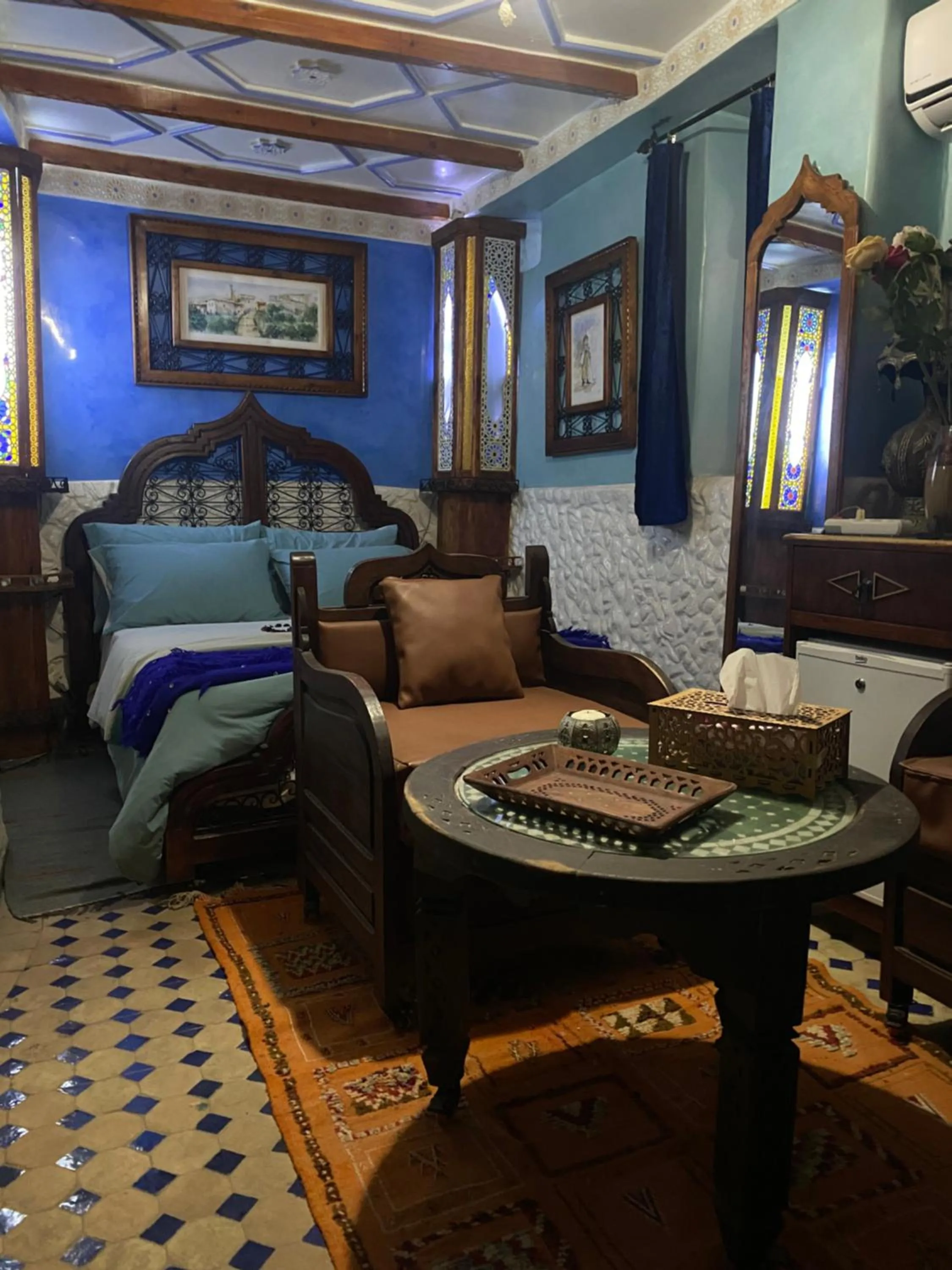 Bed in Riad Azurite