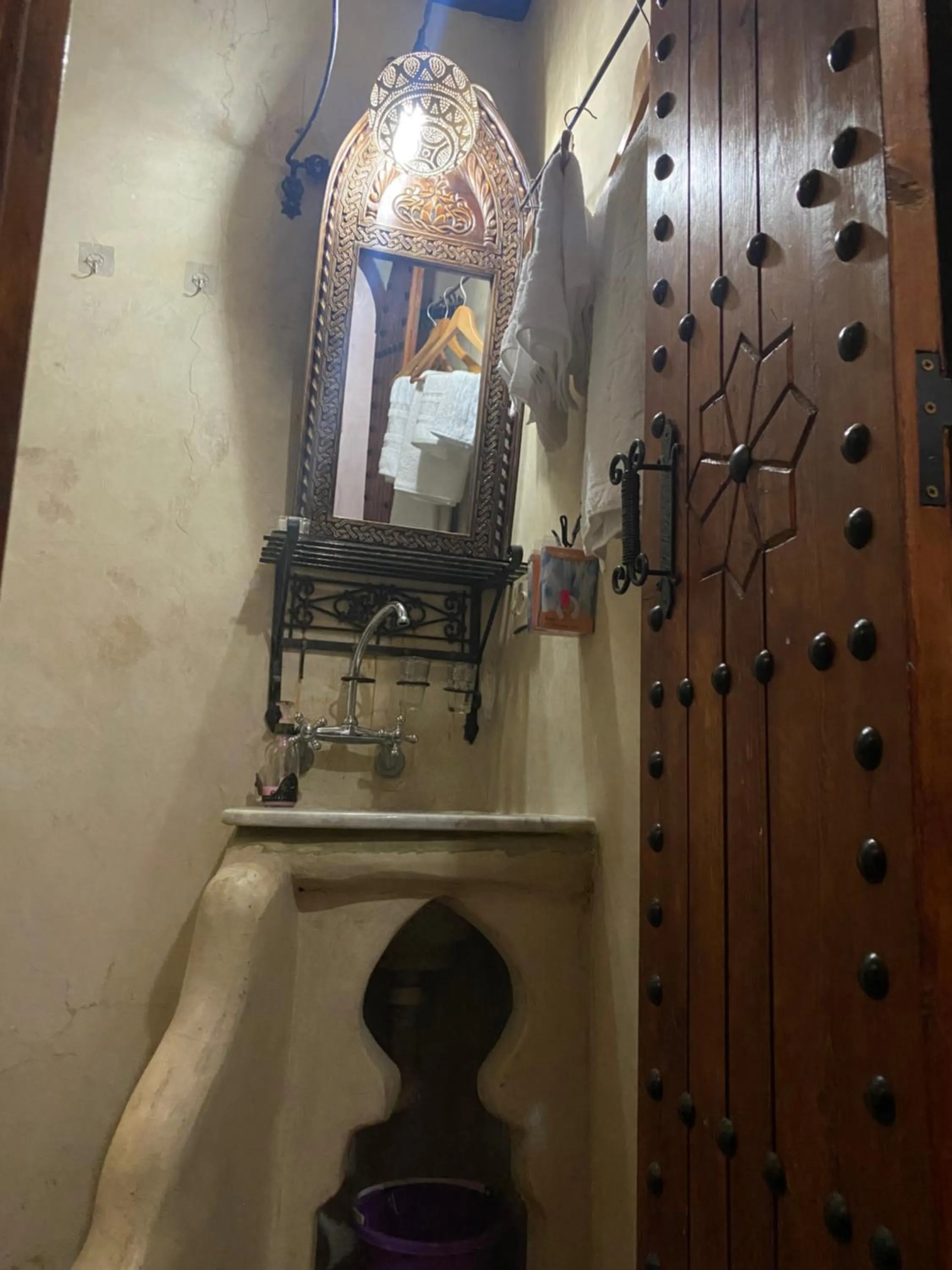 Bathroom in Riad Azurite