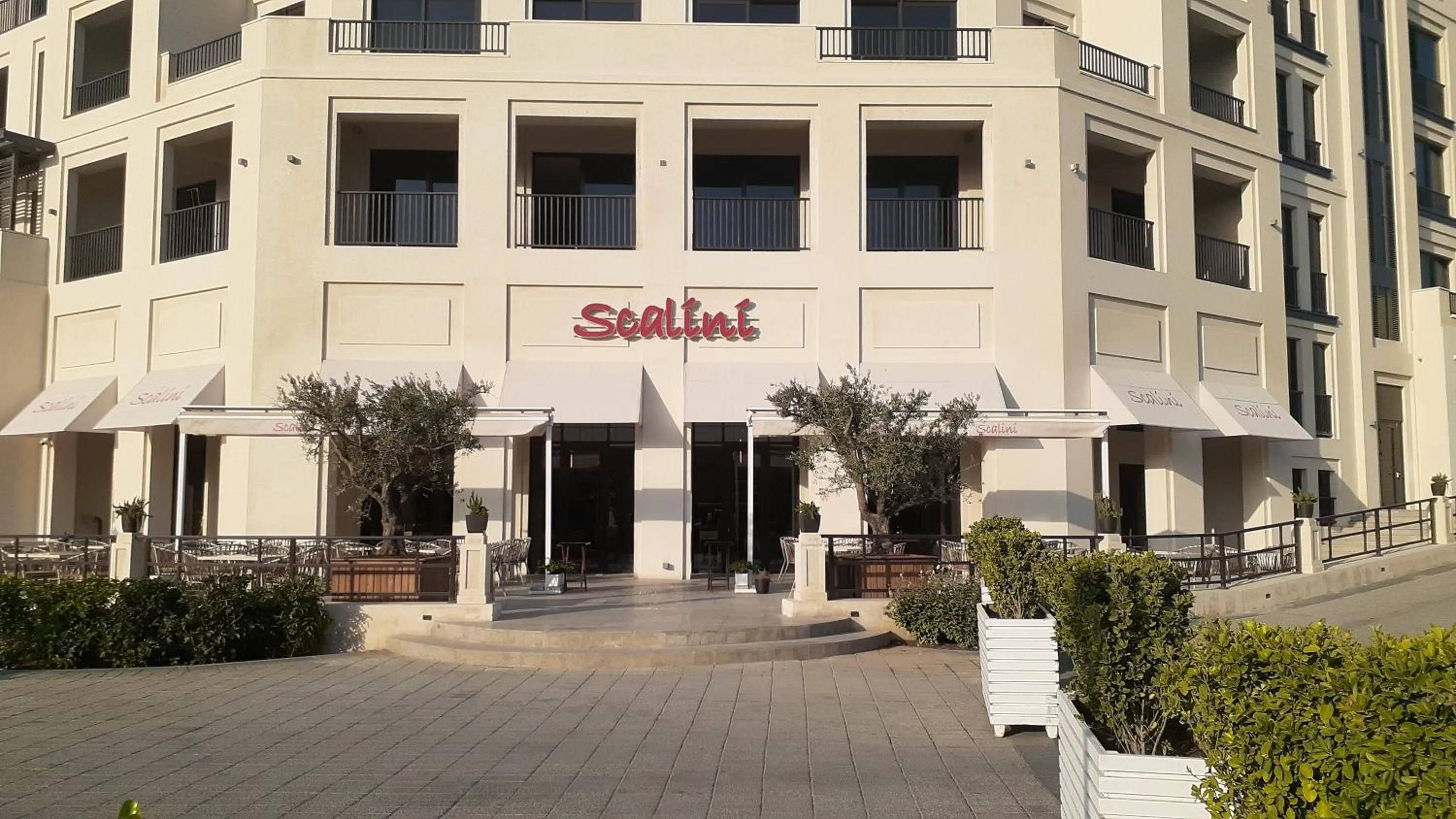 Restaurant/places to eat in Sea Breeze