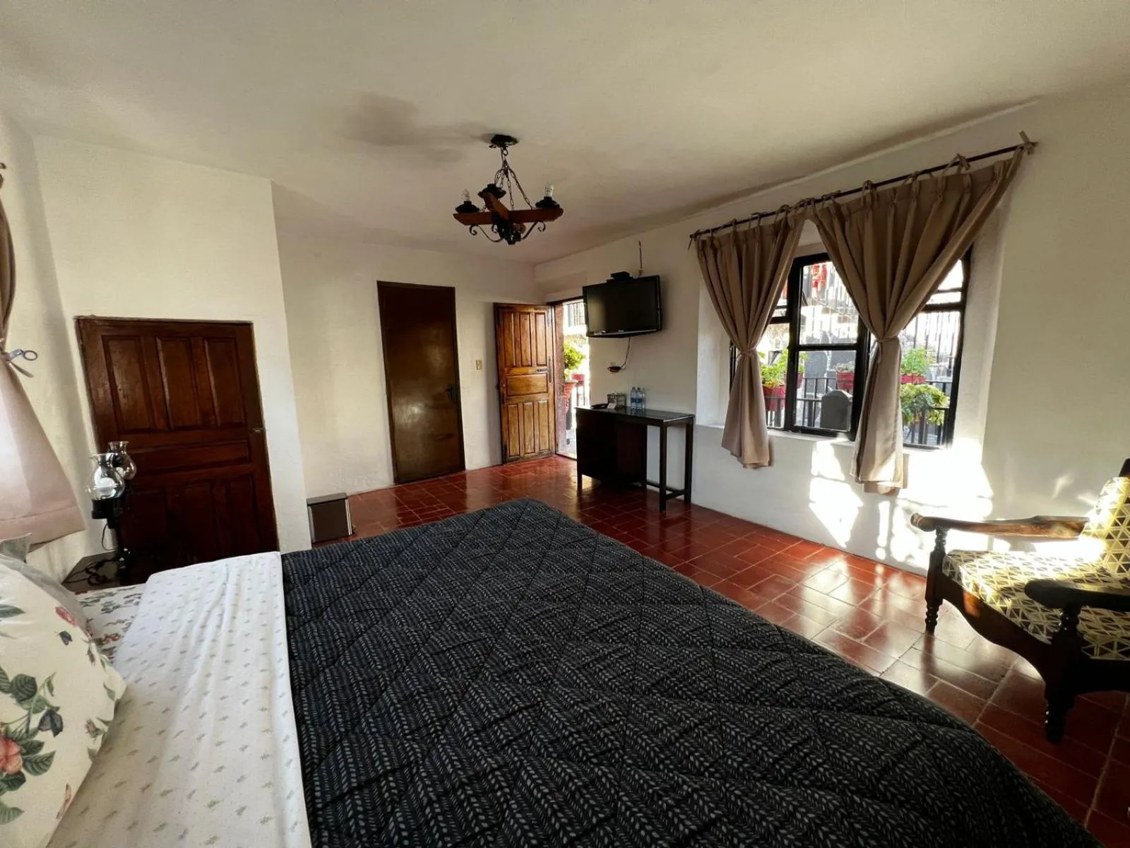 Photo of the whole room in Posada de las Monjas