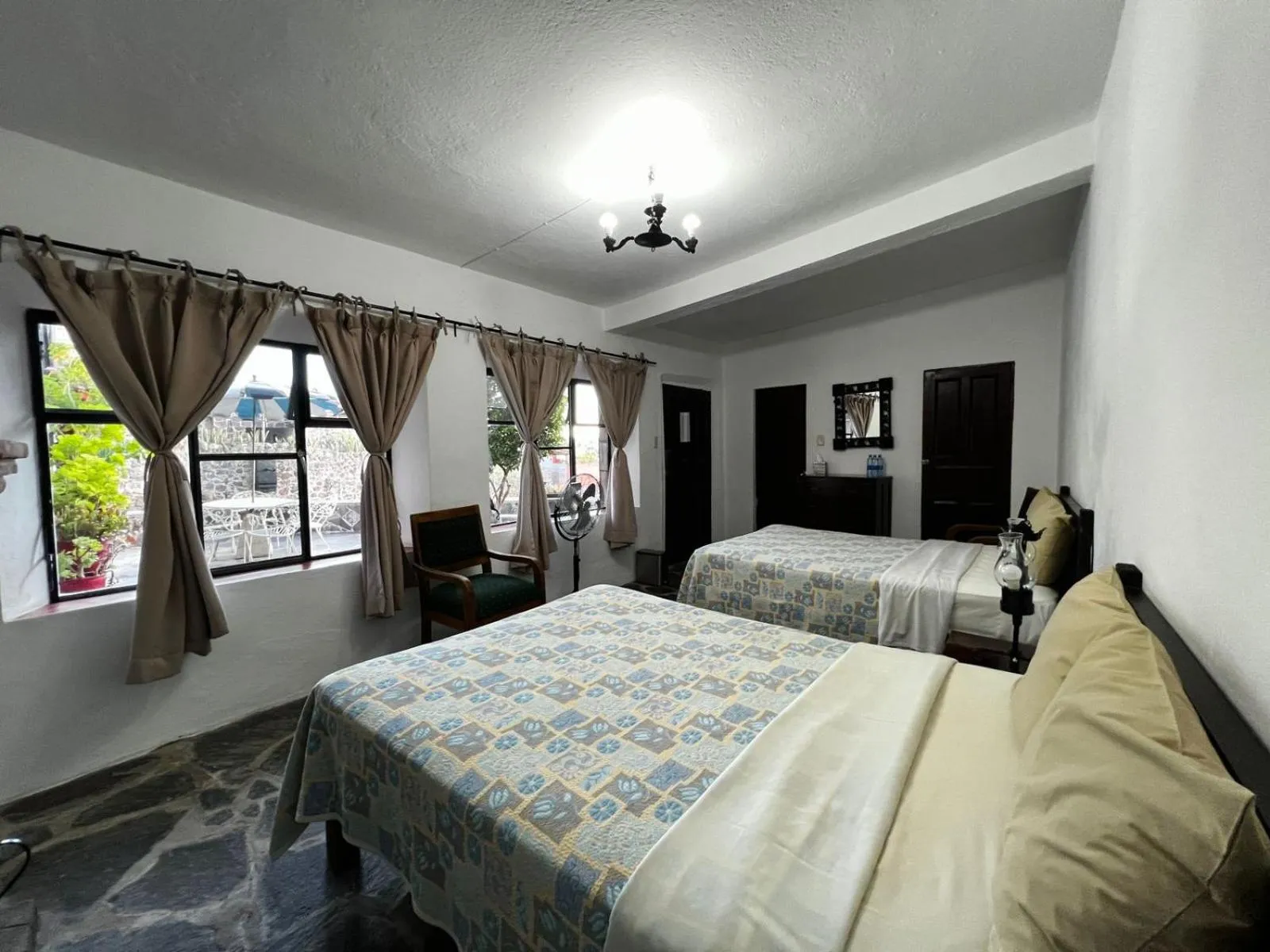 Photo of the whole room in Posada de las Monjas