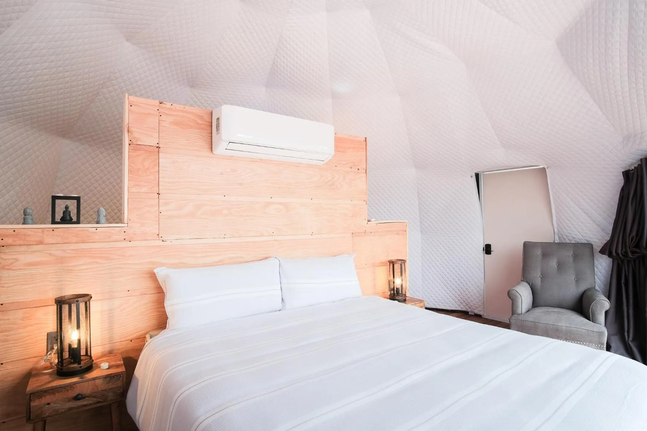 Bed in Casa Domo Glamping by BajaHomeStays