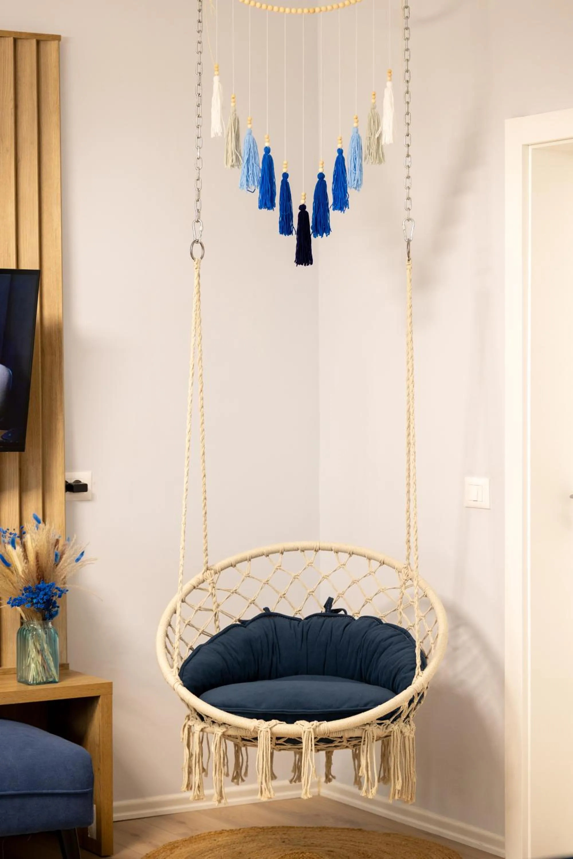 Living room in Boho Central Apartment