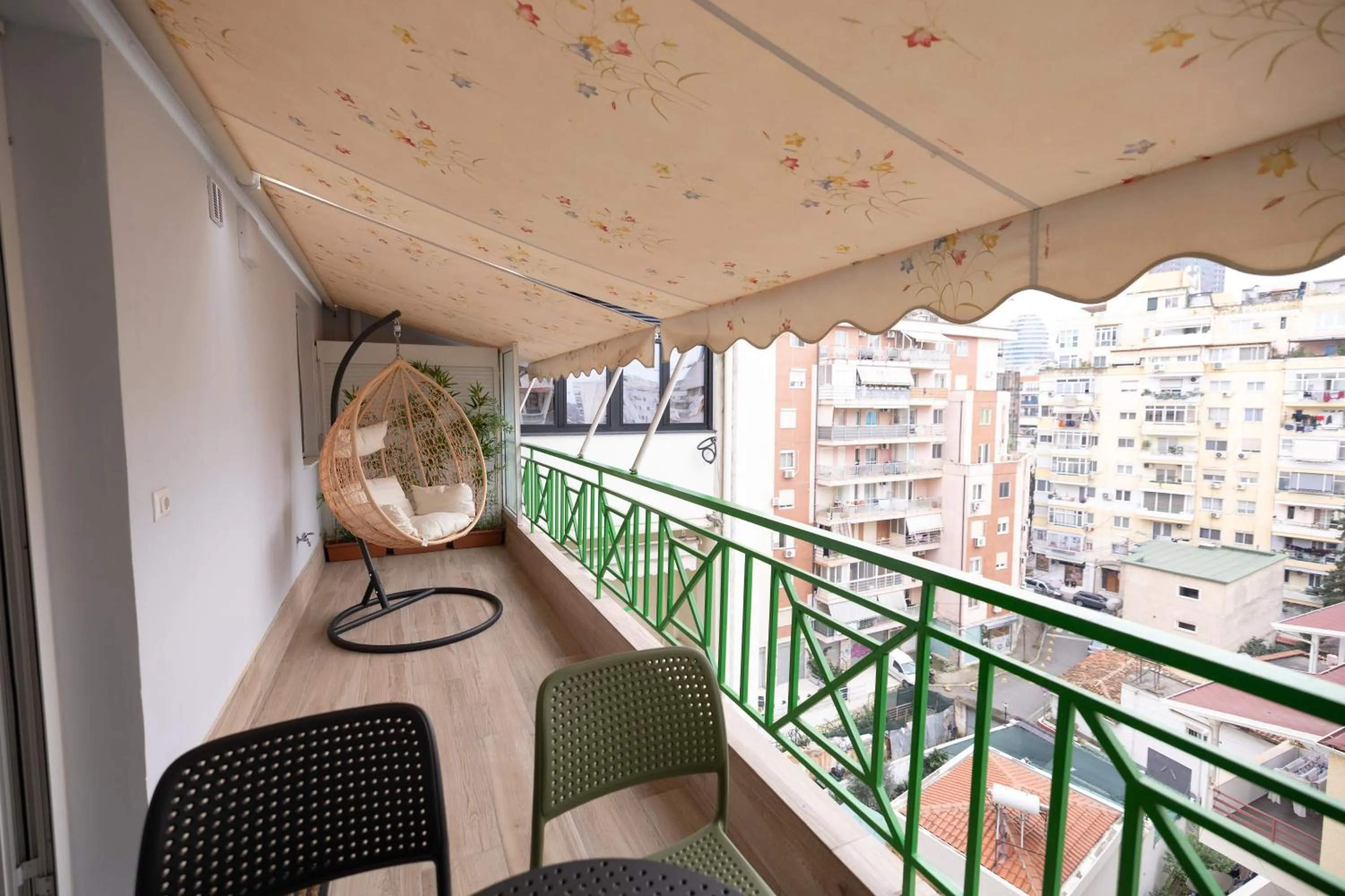 Balcony/Terrace in Boho Central Apartment