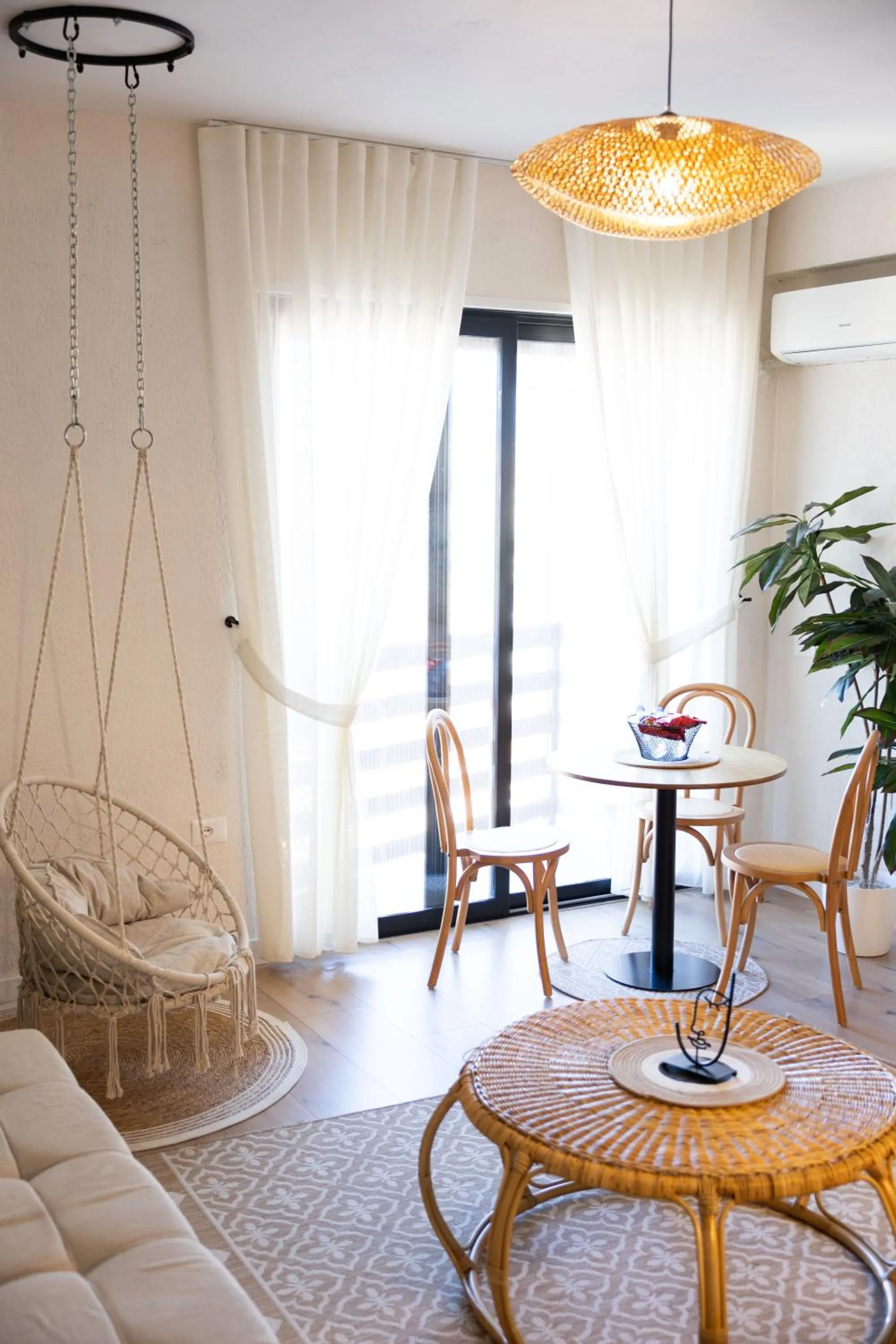 Living room in Boho Central Apartment