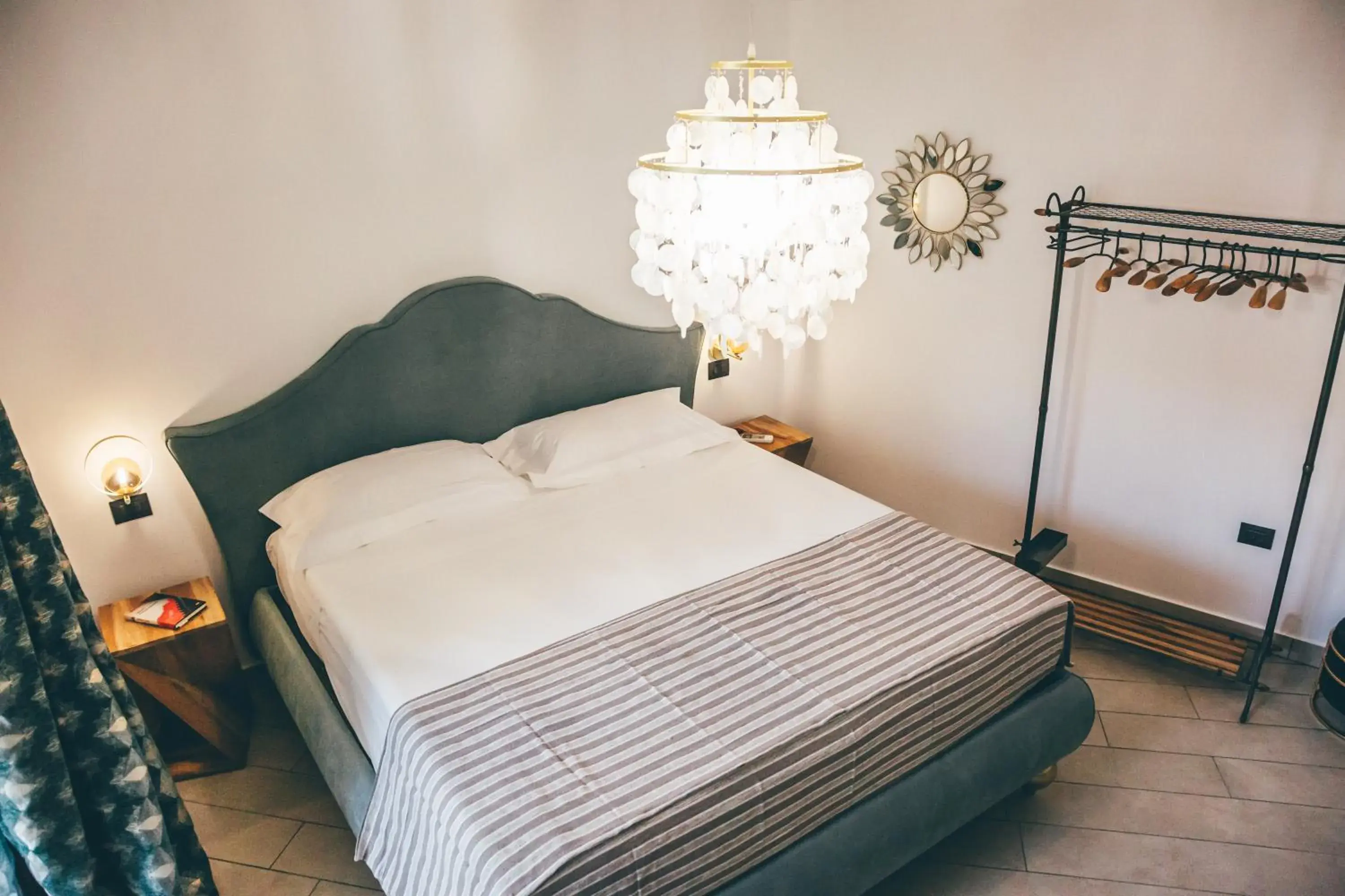 Double Room in Eksōtika Double Room in Eksōtika