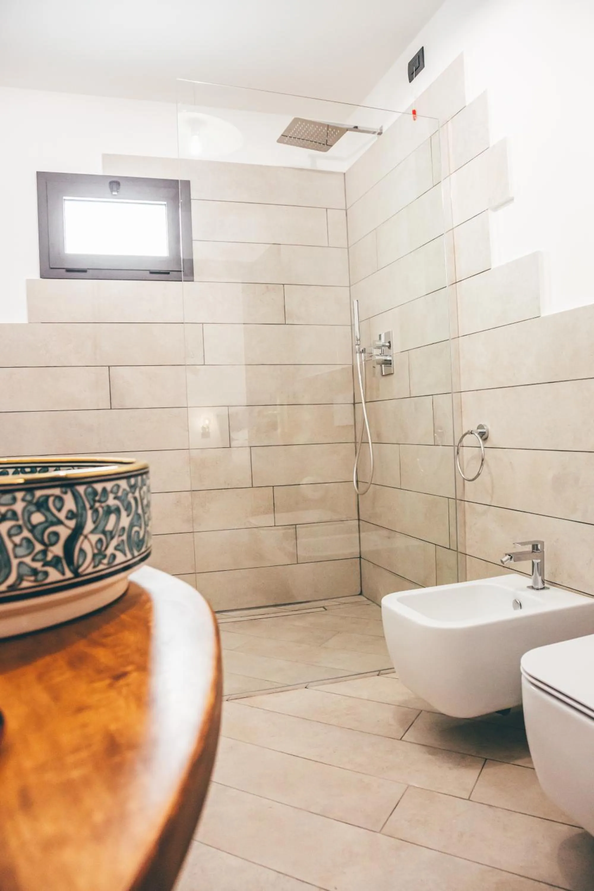 Bathroom in Eksōtika