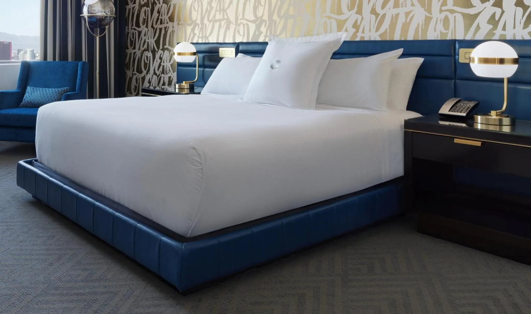 Bedroom, Bed in The Cosmopolitan Of Las Vegas