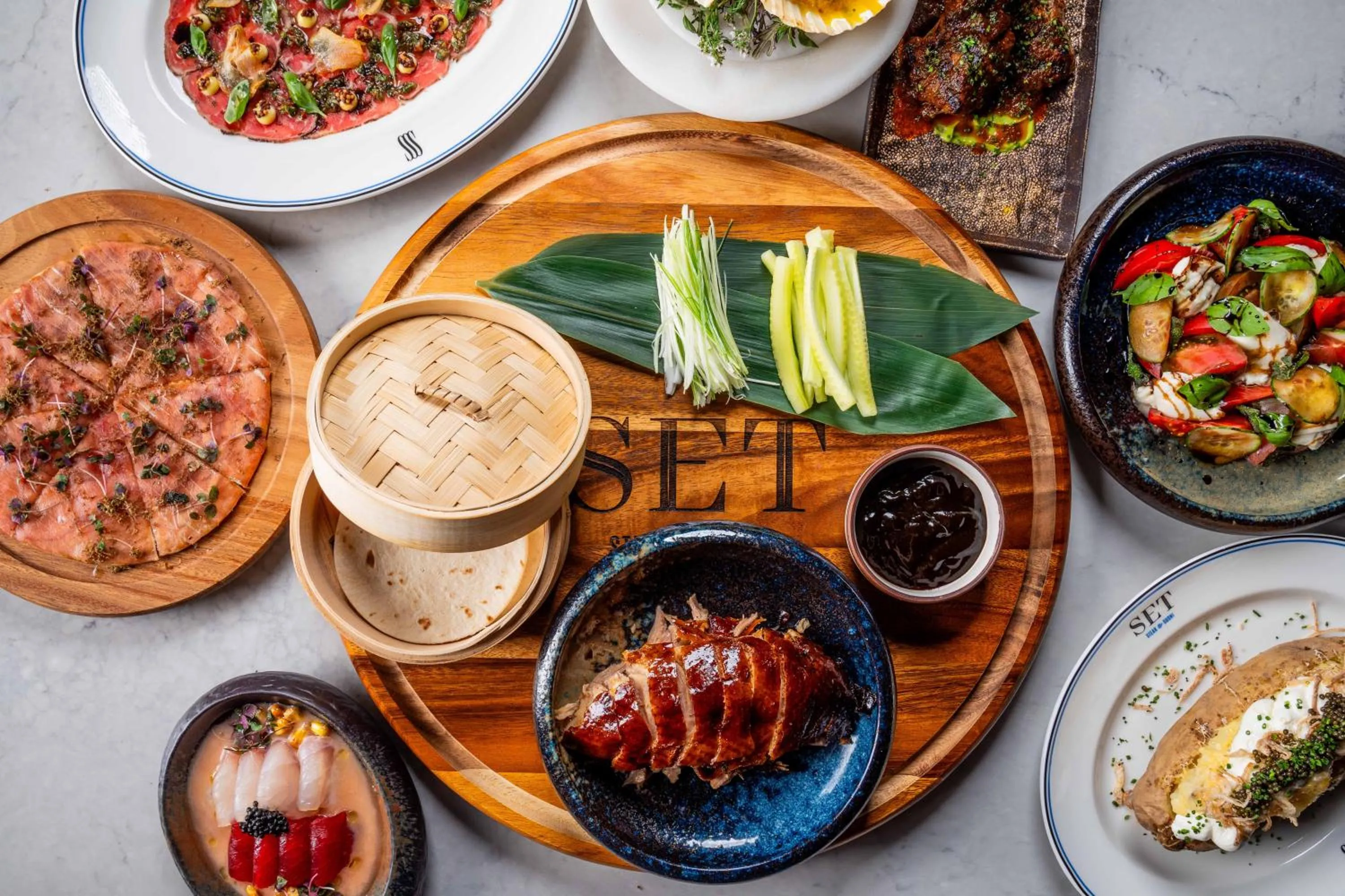 Food and drinks in Pendry Newport Beach