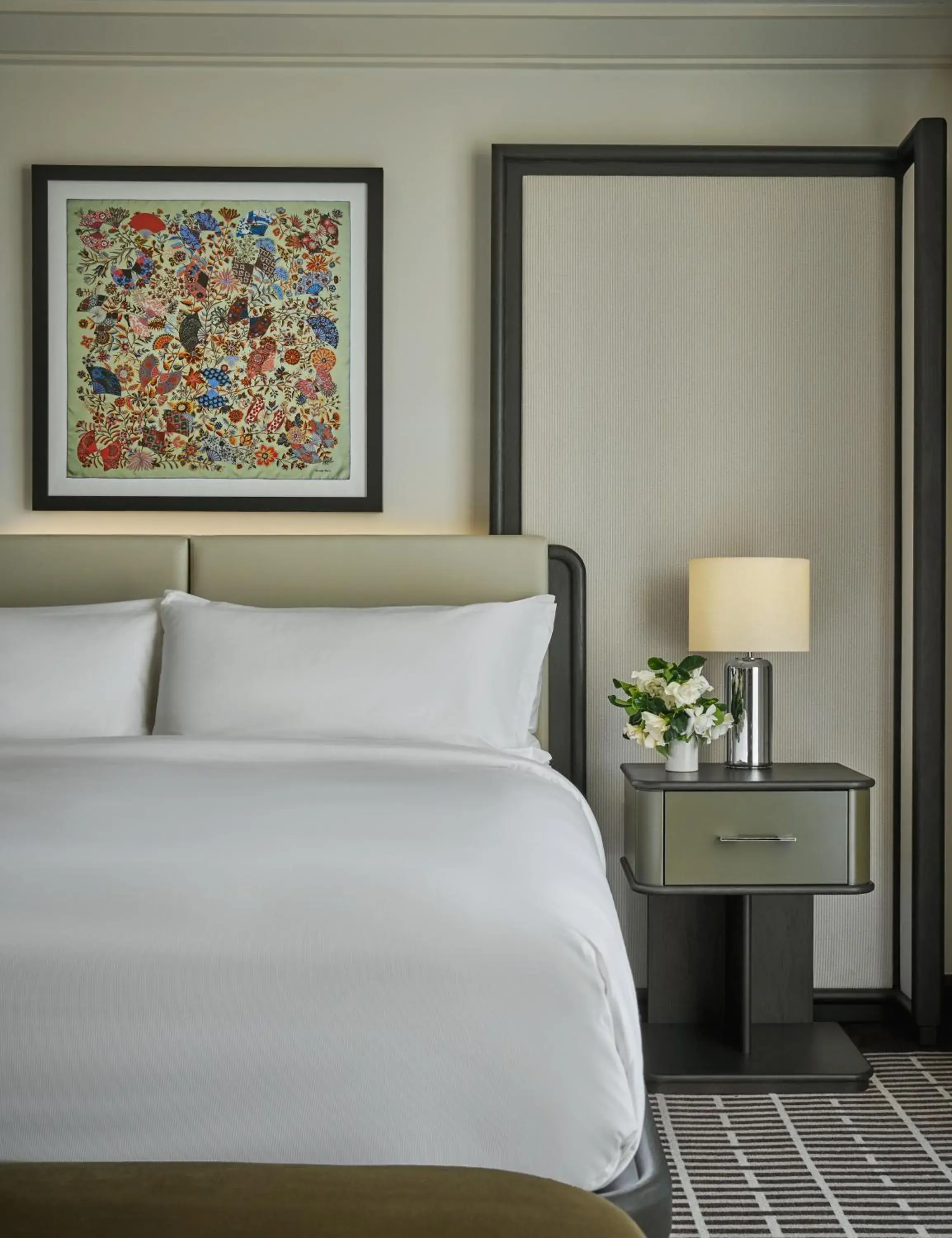 Skyline Queen Queen in Pendry Newport Beach Skyline Queen Queen in Pendry Newport Beach