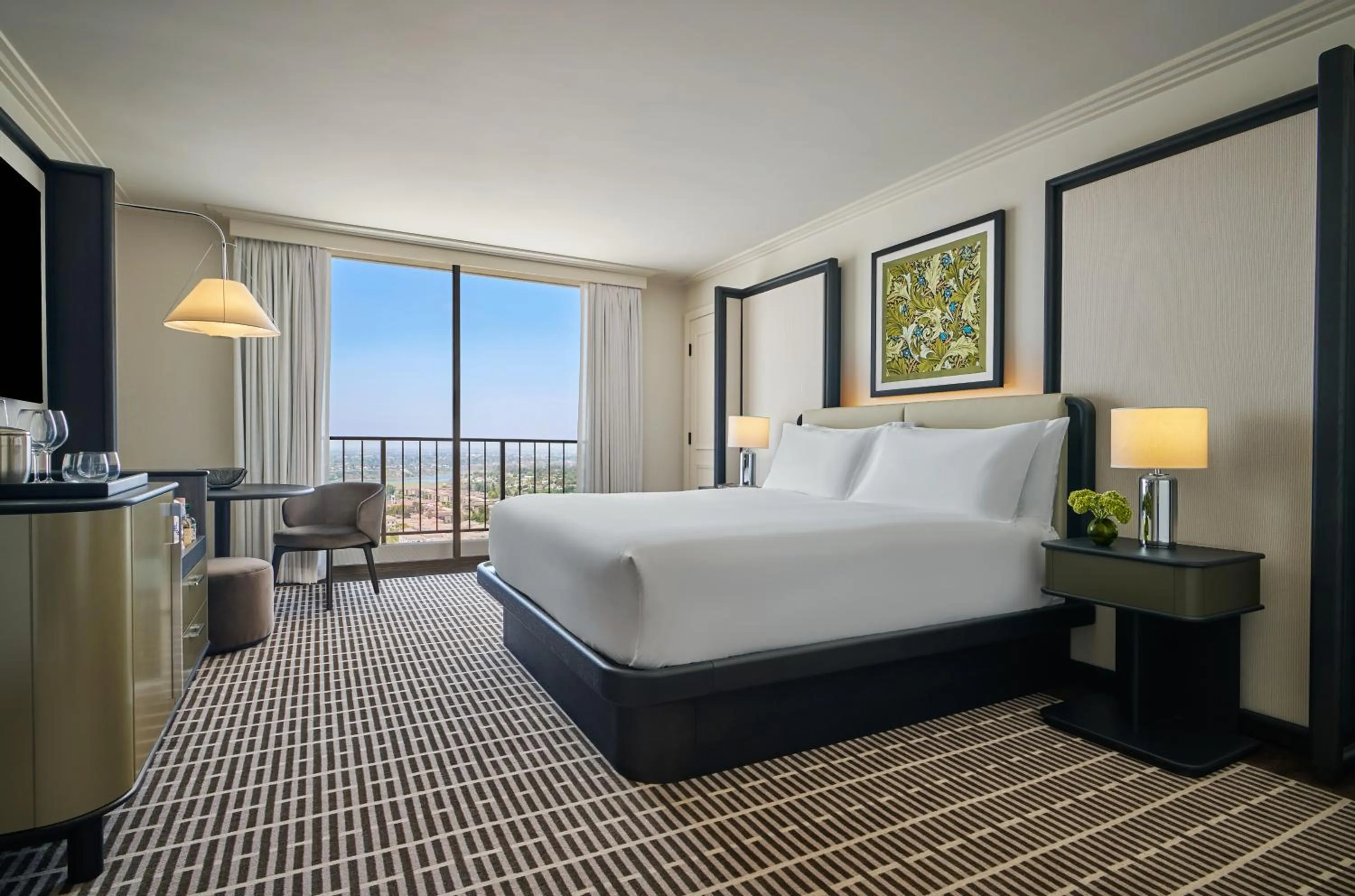 Bedroom, Bed in Pendry Newport Beach