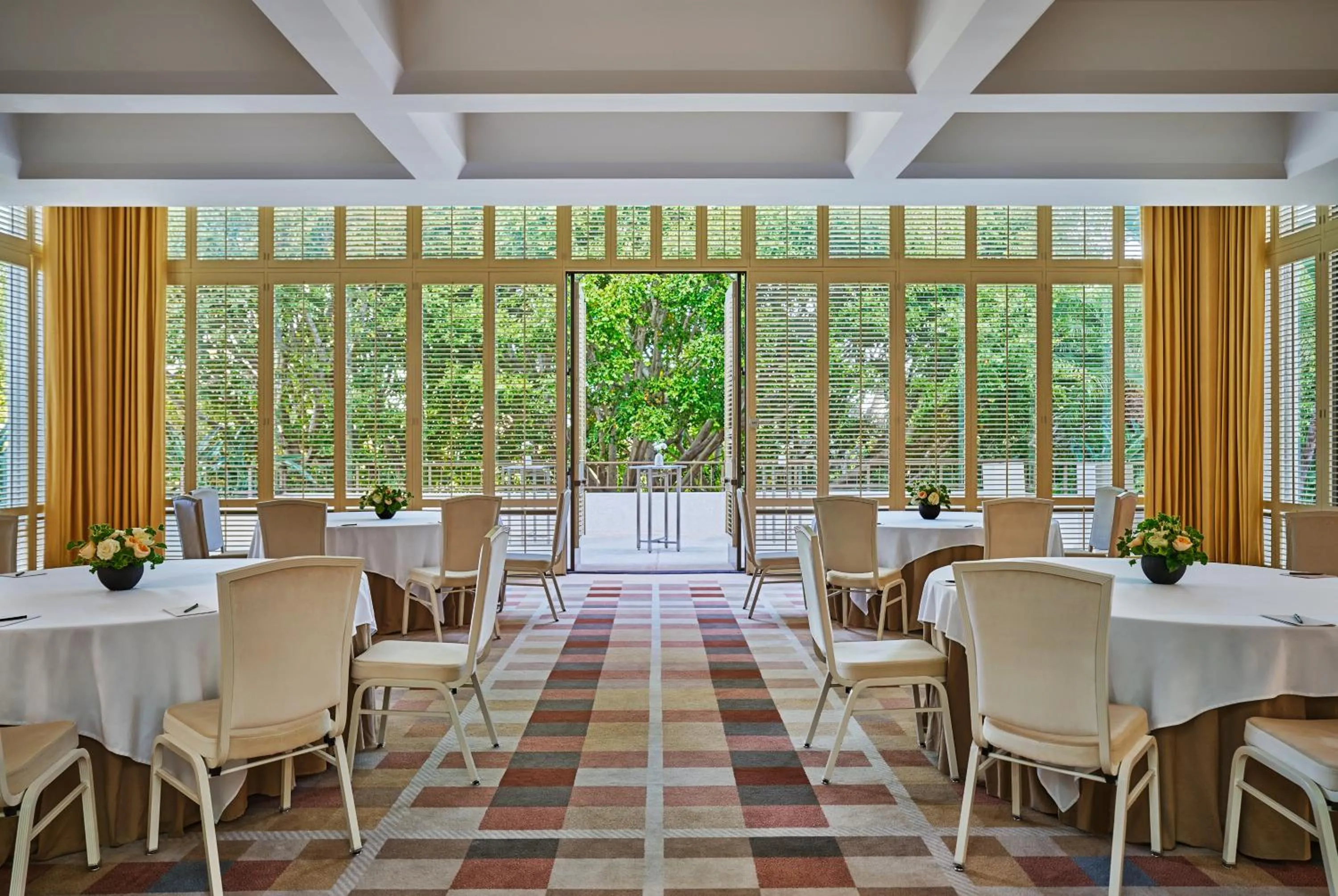 Meeting/conference room in Pendry Newport Beach