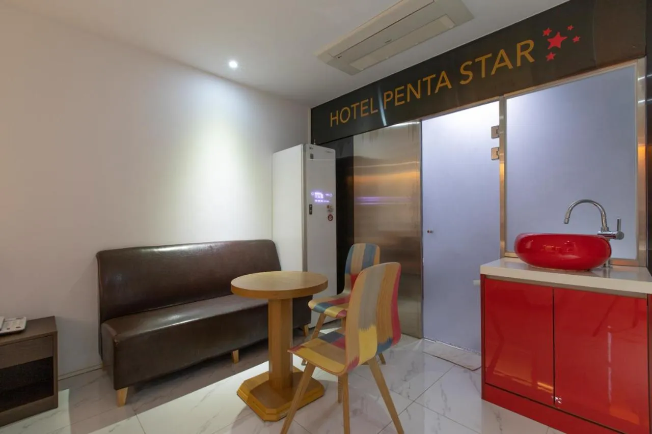 Seating area in Incheon Pentastar Hotel