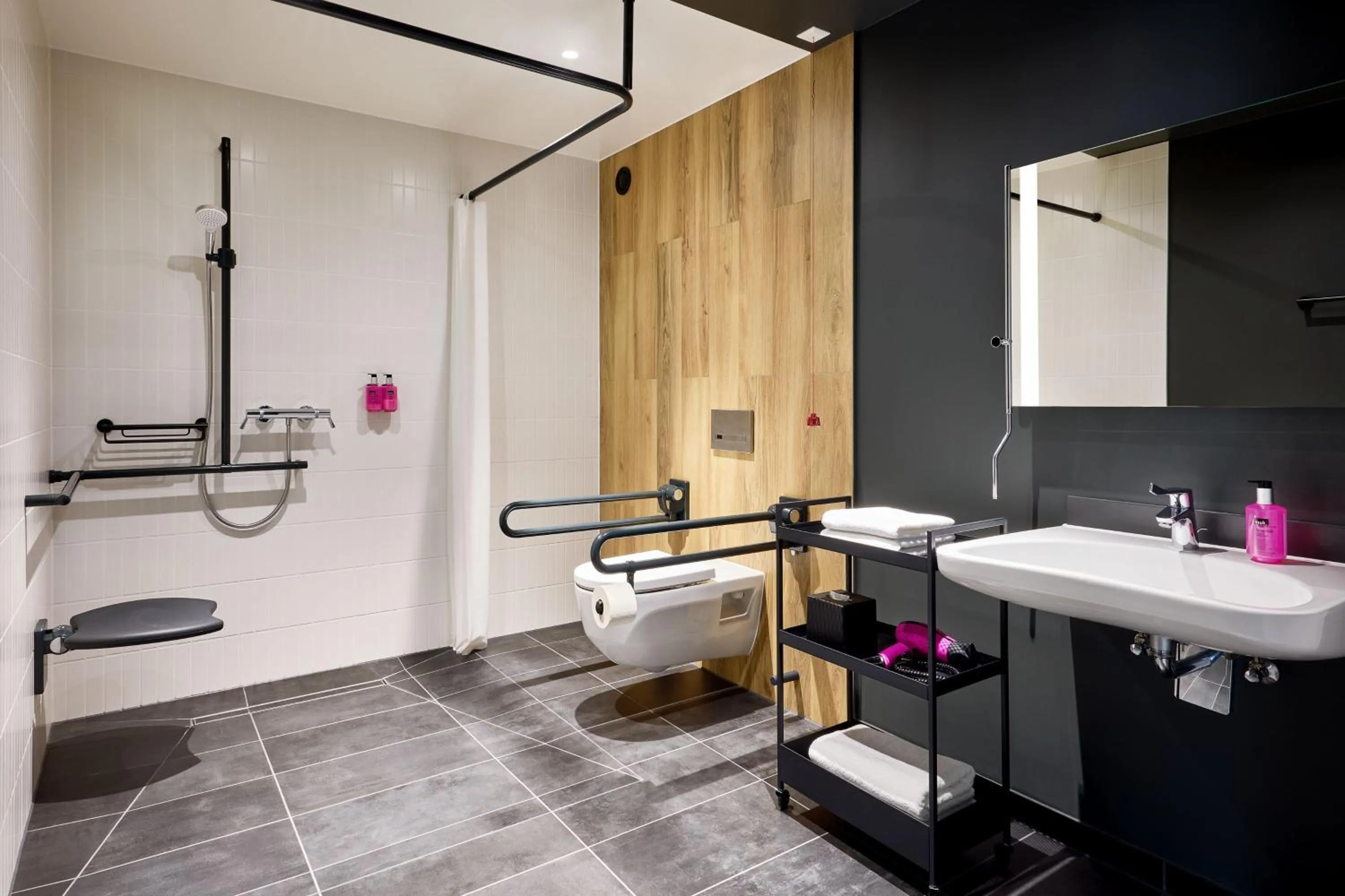 Bathroom in Moxy Karlsruhe