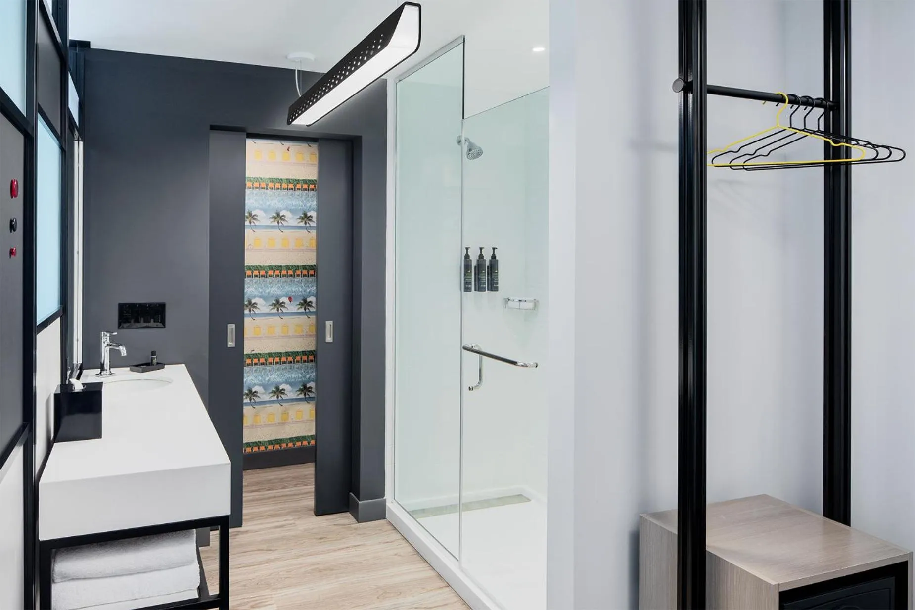 Shower in Aloft Fort Lauderdale Airport & Cruise Port