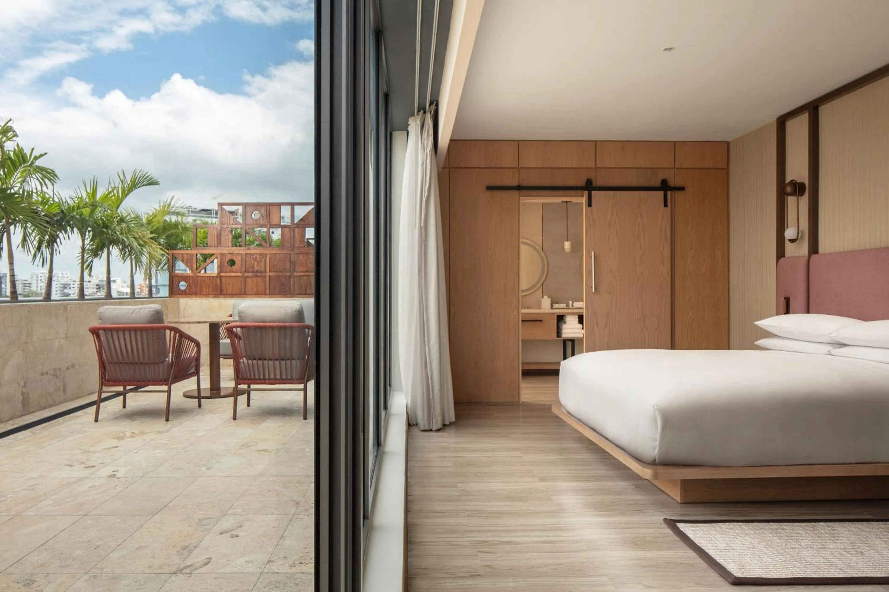 Photo of the whole room, Bed in Santo Domingo Marriott Hotel Piantini