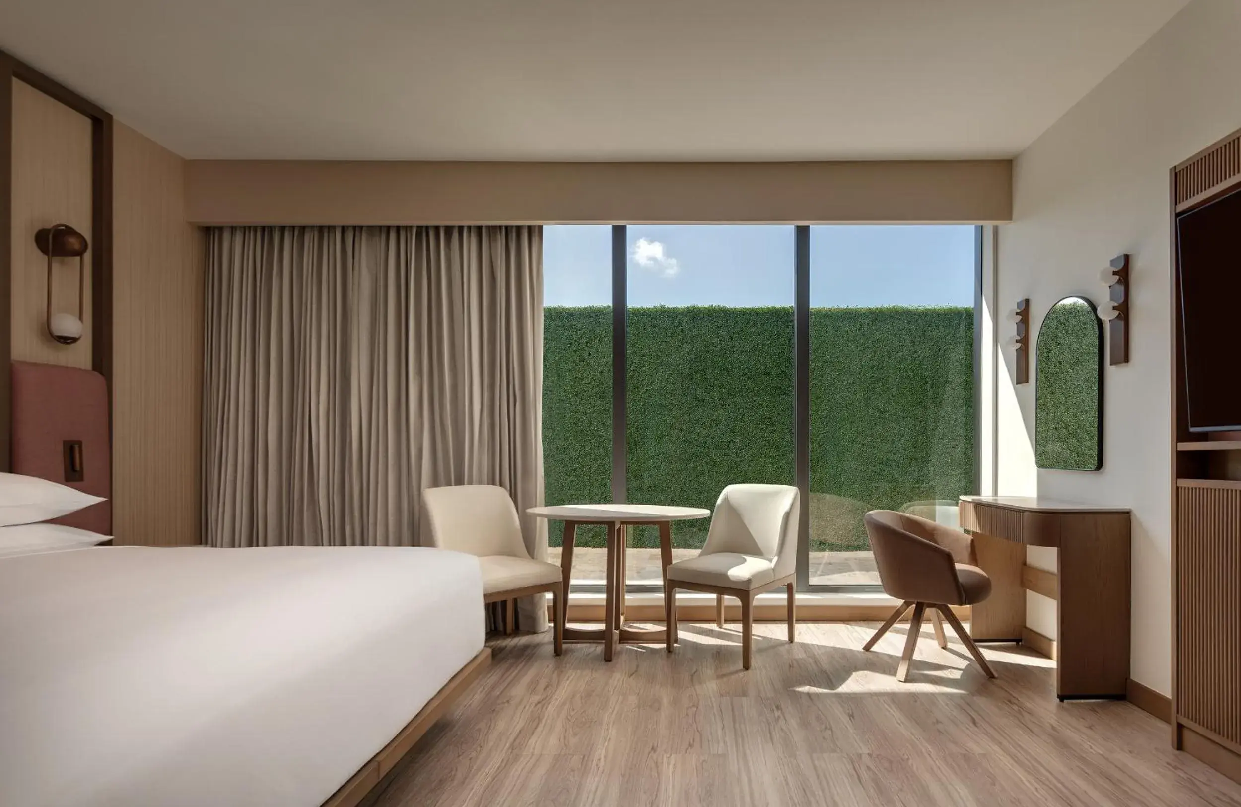 Standard King Room with Limited View in Santo Domingo Marriott Hotel Piantini Standard King Room with Limited View in Santo Domingo Marriott Hotel Piantini