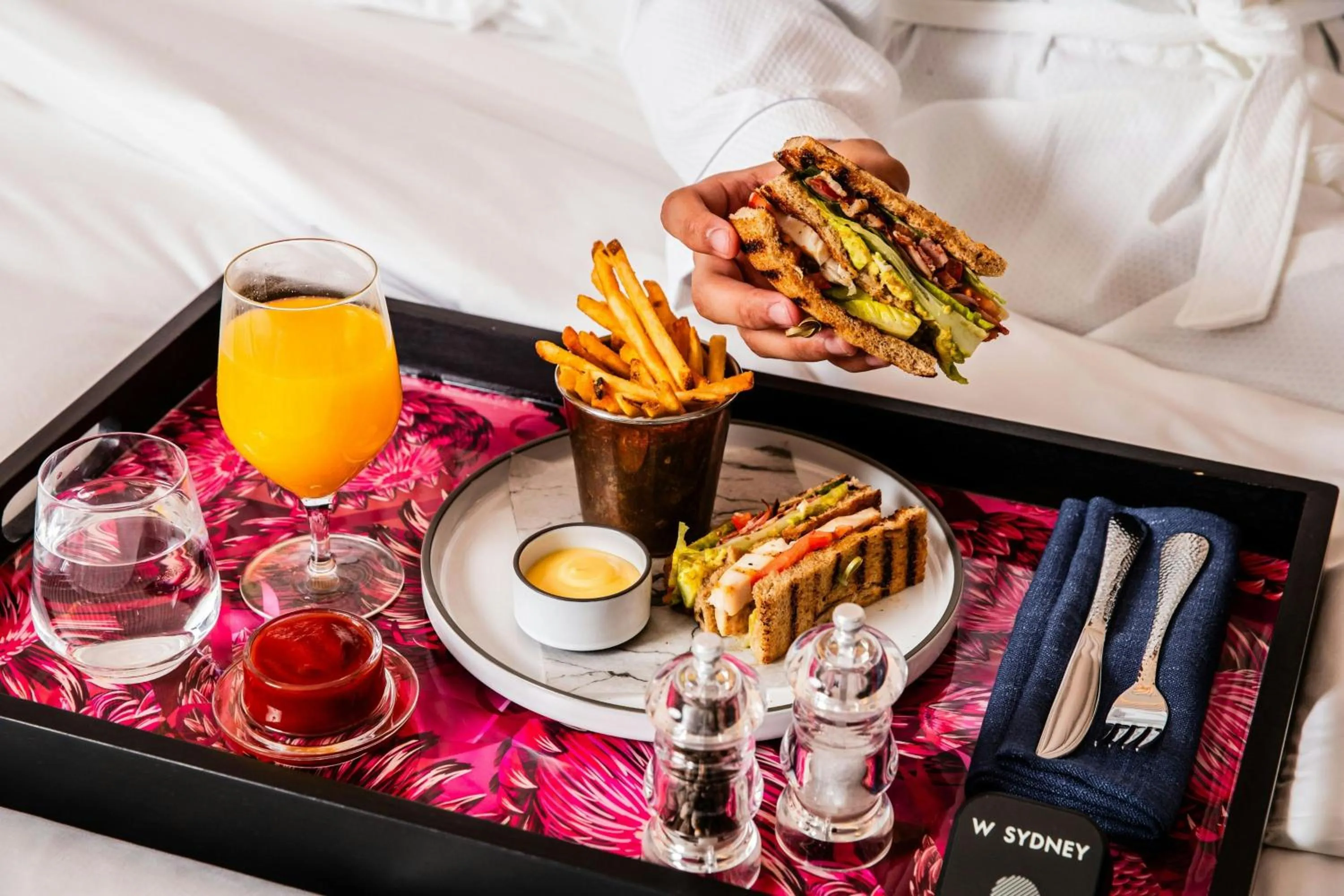 Restaurant/places to eat in W Sydney