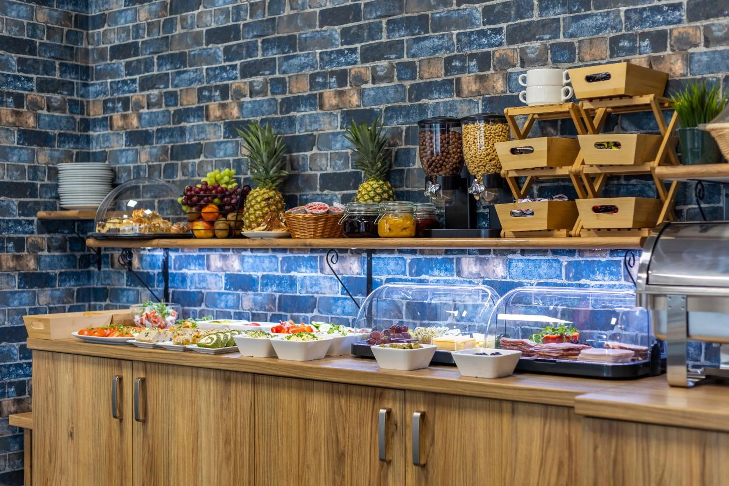 Breakfast in Hotel A4 Wrocław - Bielany